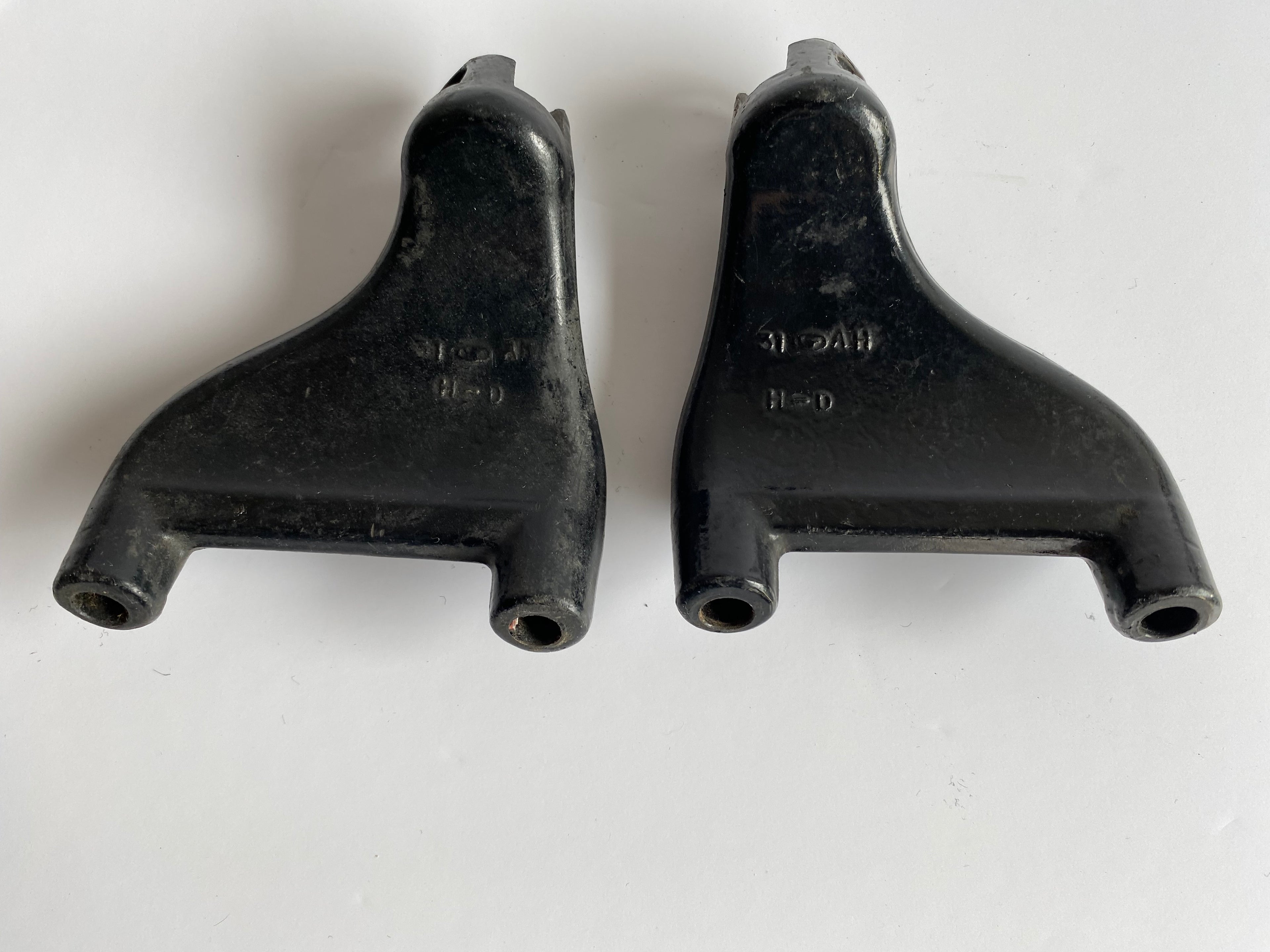 Harley Davidson Passenger Footpeg Support Set OEM REF: 49314-04 / 49315-04