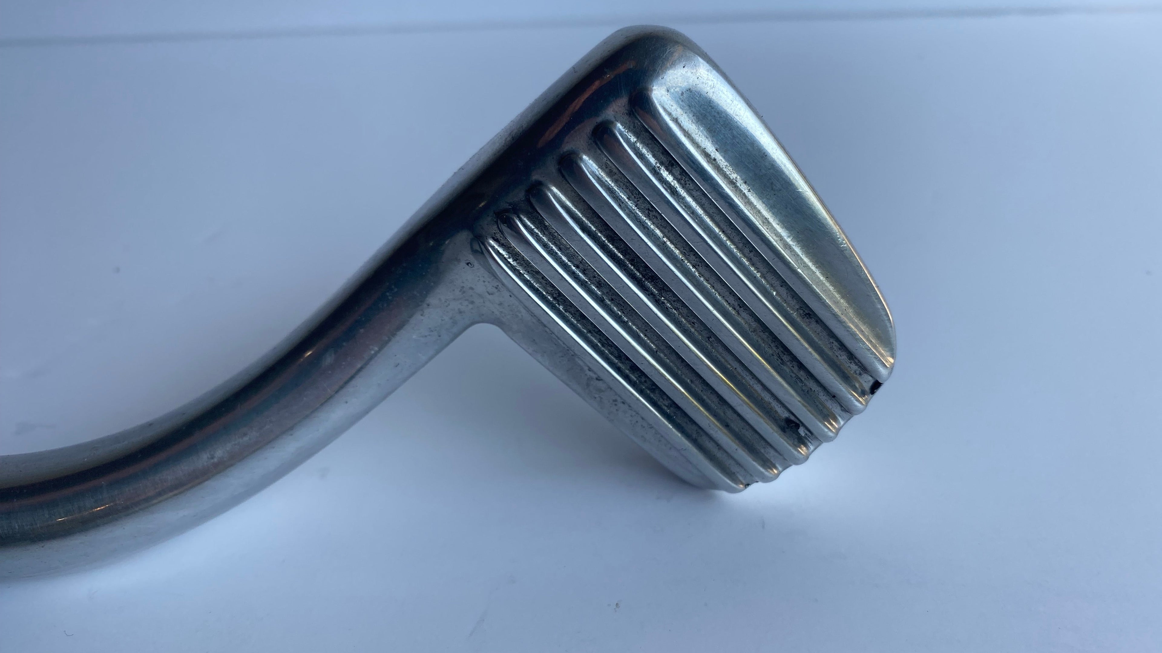 Pédale de frein arrière Dyna commandes médianes Harley Davidson REF OEM 42502-90