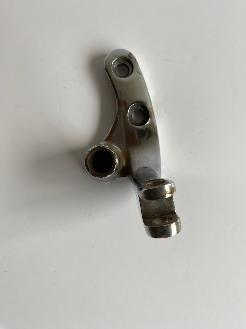 Harley Davidson Dyna Left Forward Control Bracket OEM REF: 33695-03