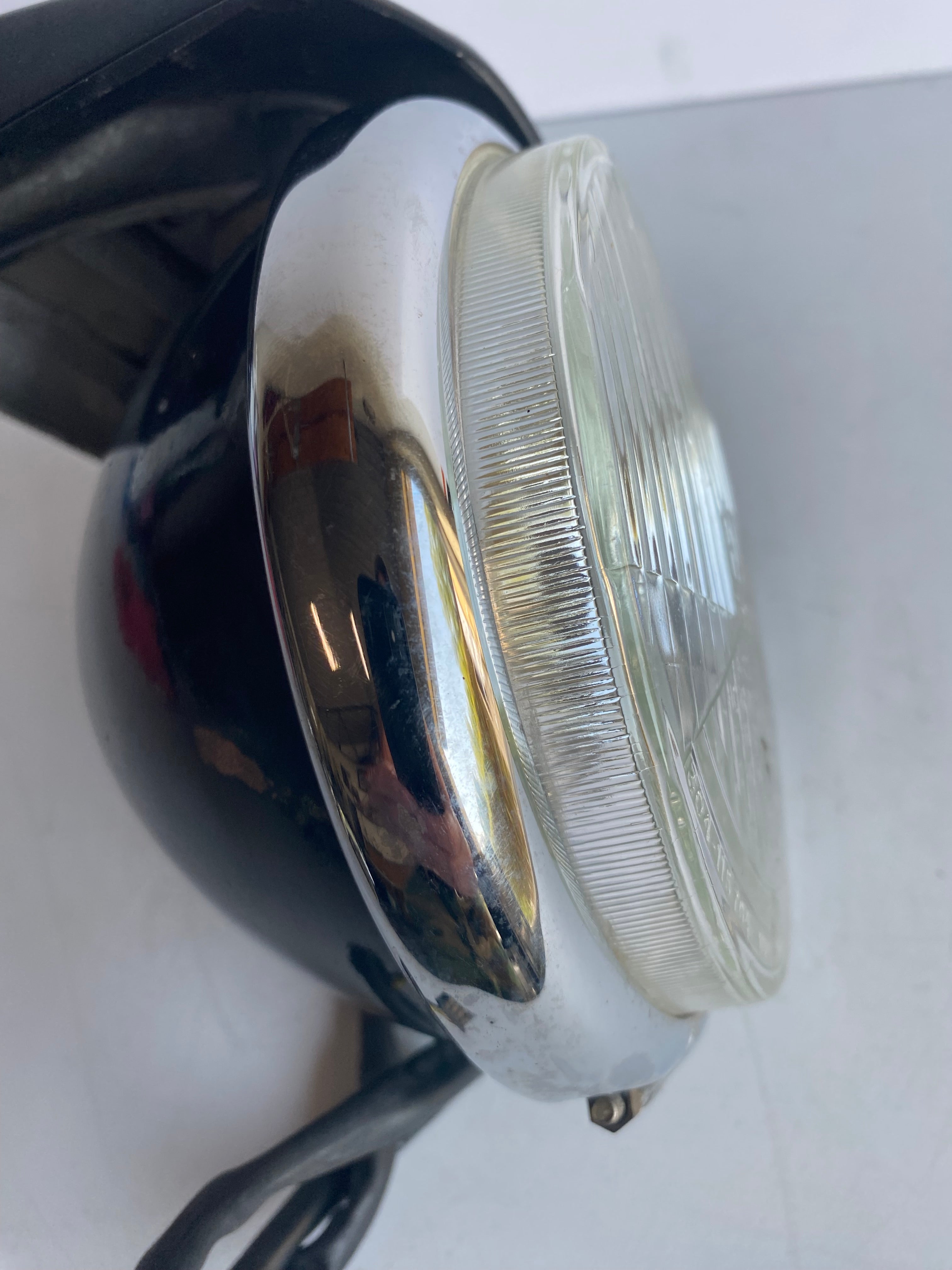 Phare + casquette noir Dyna ou Sportster Harley Davidson