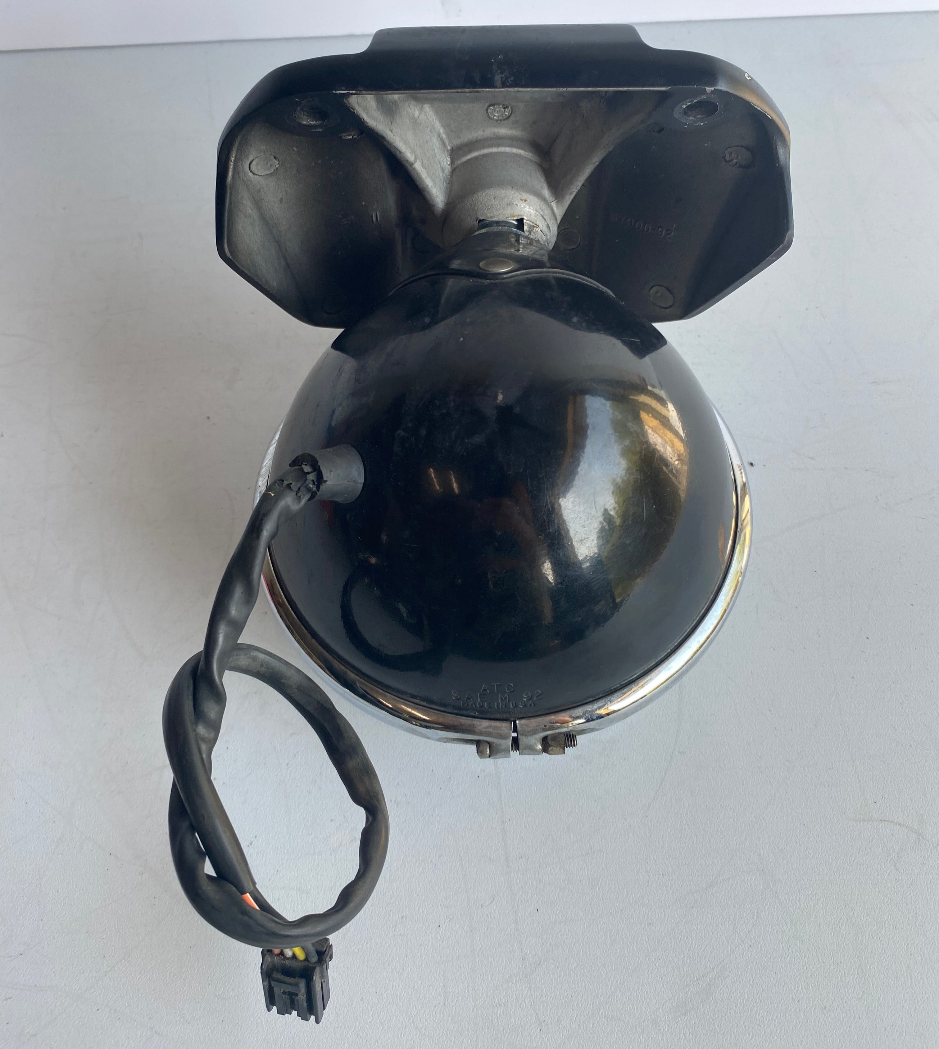 Phare + casquette noir Dyna ou Sportster Harley Davidson