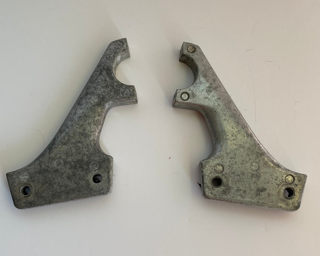 Jeu de supports de fairing Tour Glide Harley Davidson REF OEM 58484-84 & 58486-84