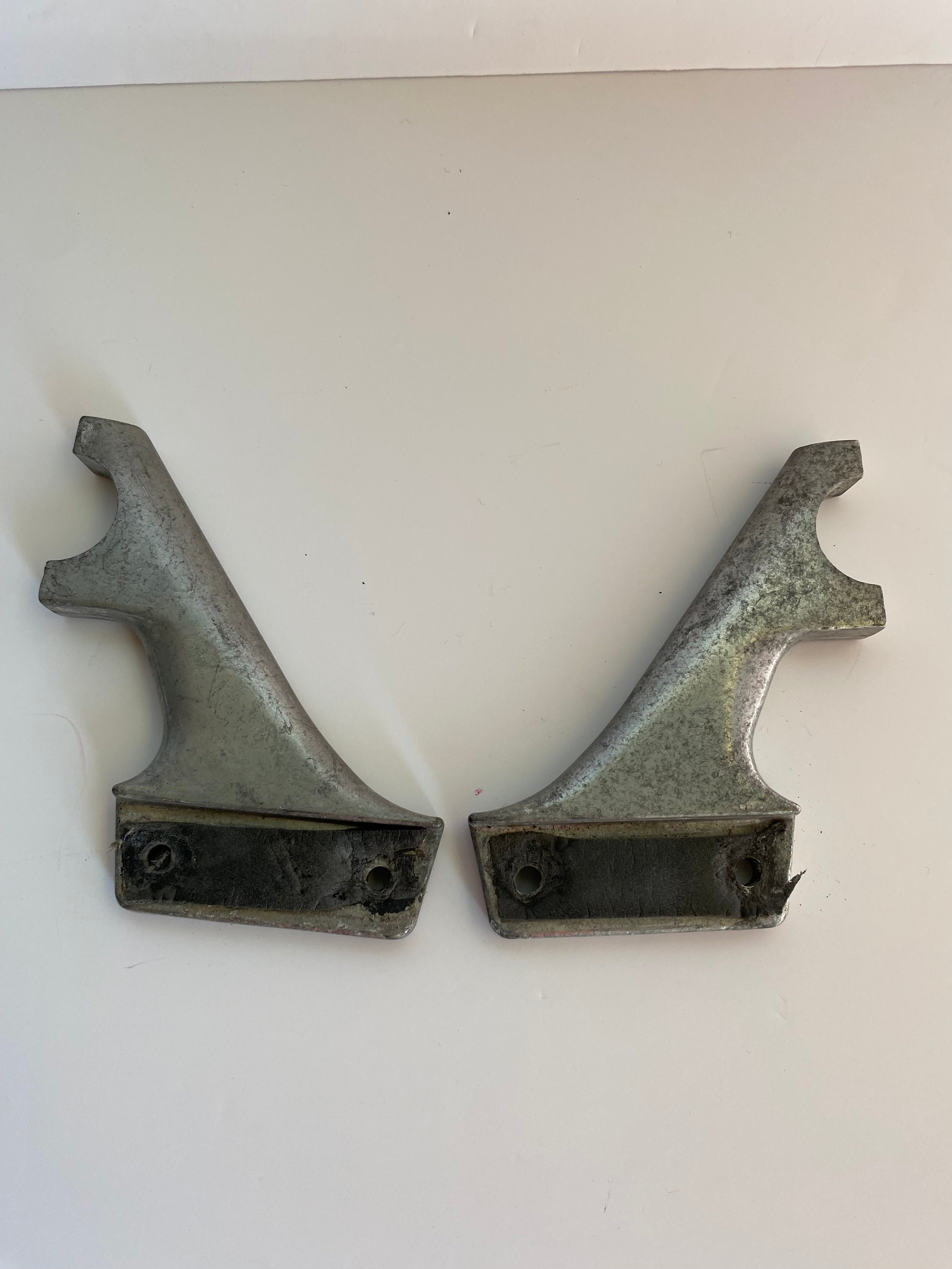 Jeu de supports de fairing Tour Glide Harley Davidson REF OEM 58484-84 & 58486-84