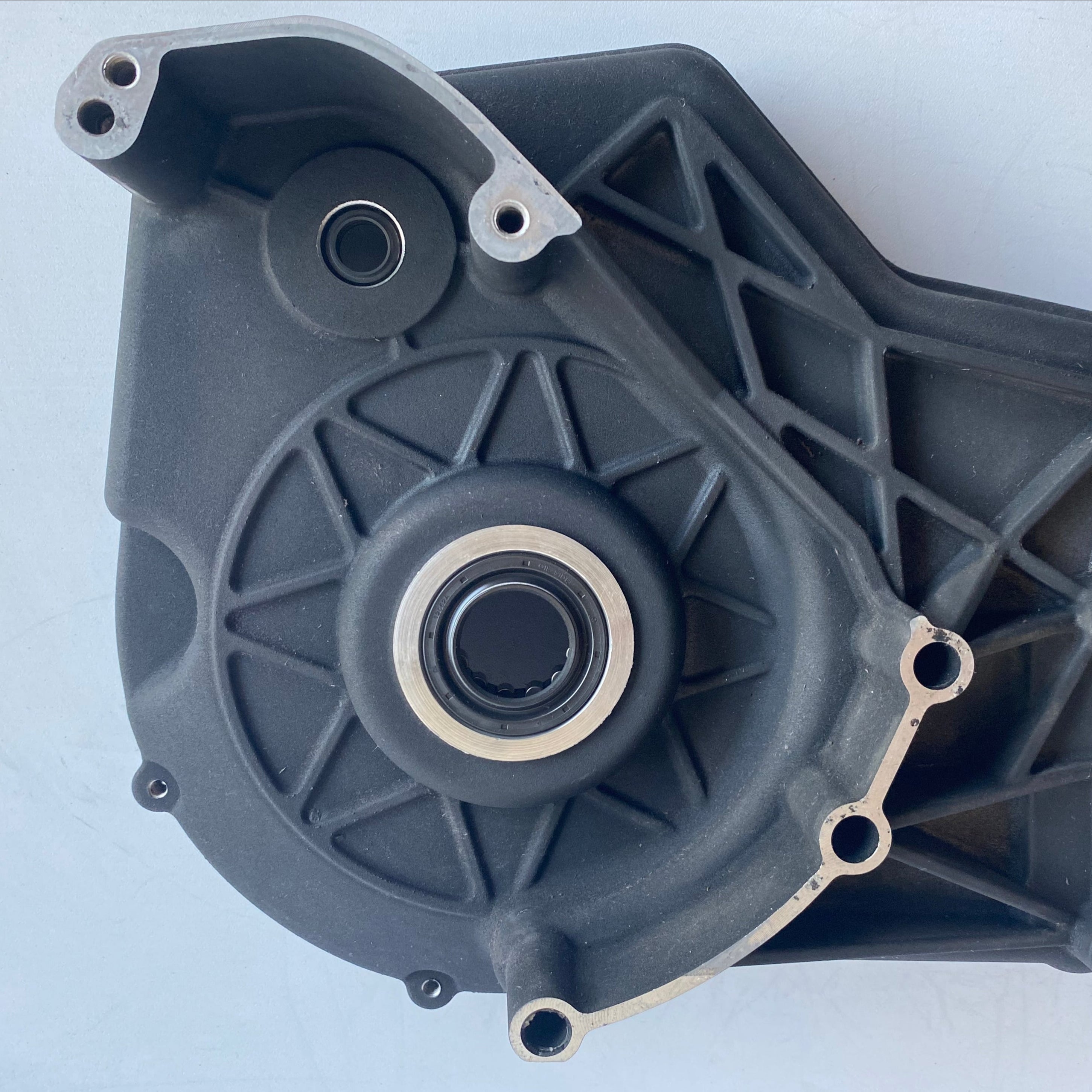 Dyna Primary Inner Housing Mid Controls Harley Davidson REF OEM 60616-01