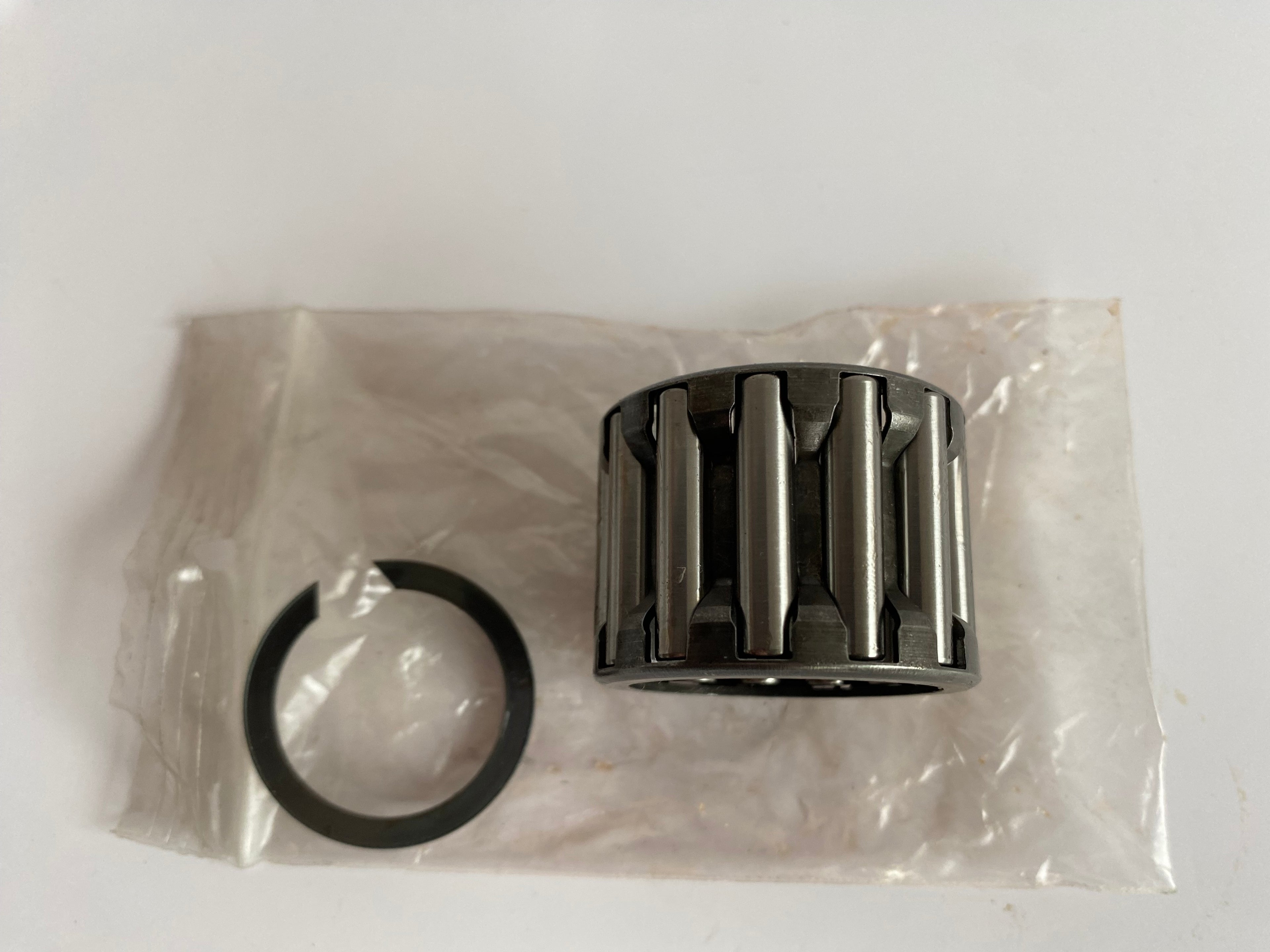 Roulement vilebrequin droit evo 1340 Code rouge Harley Davidson REF OEM 24641-87A