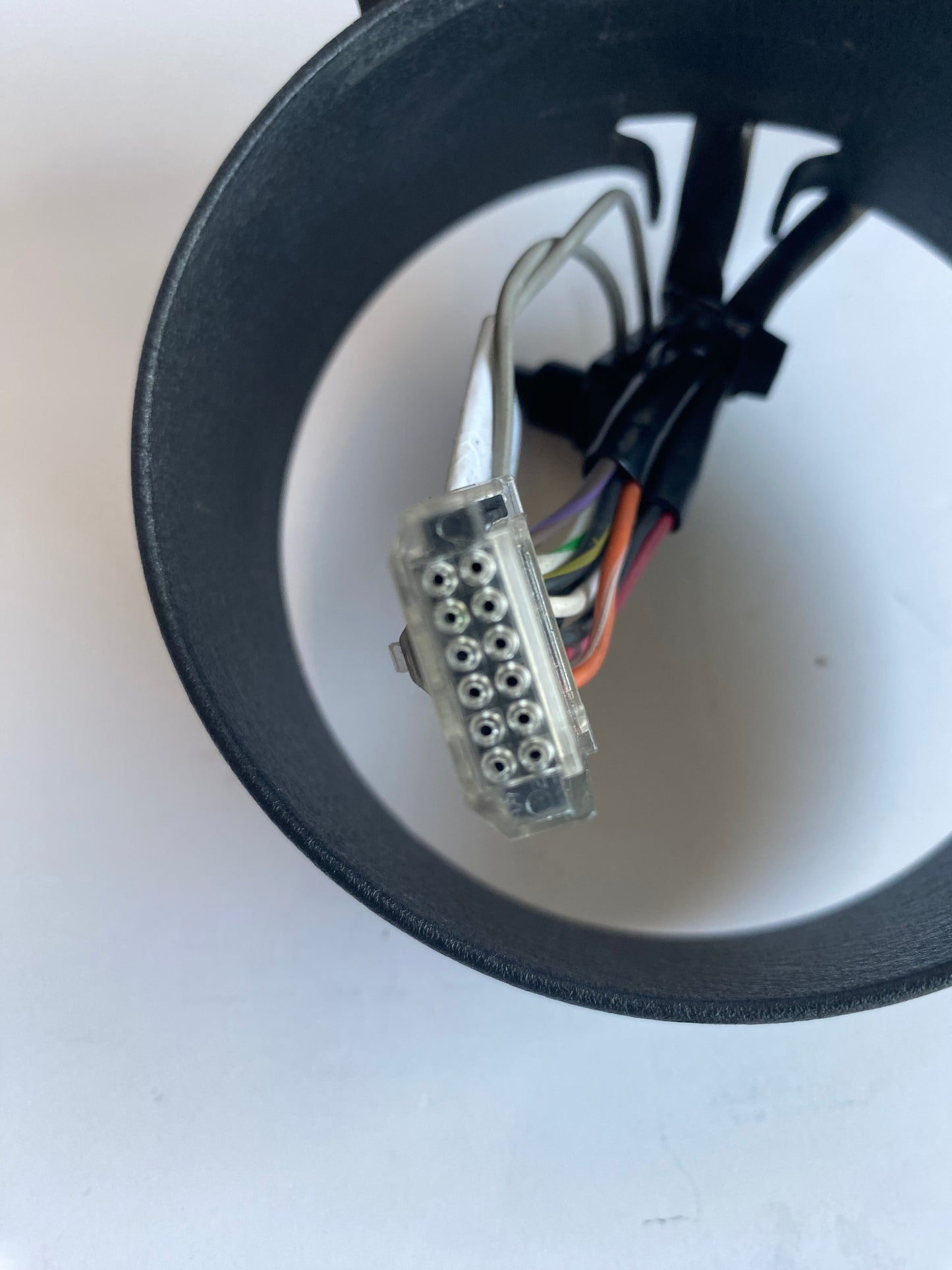 Support de compteur avec faisceau Dyna Harley Davidson REF OEM 67053-95 & 68812-01