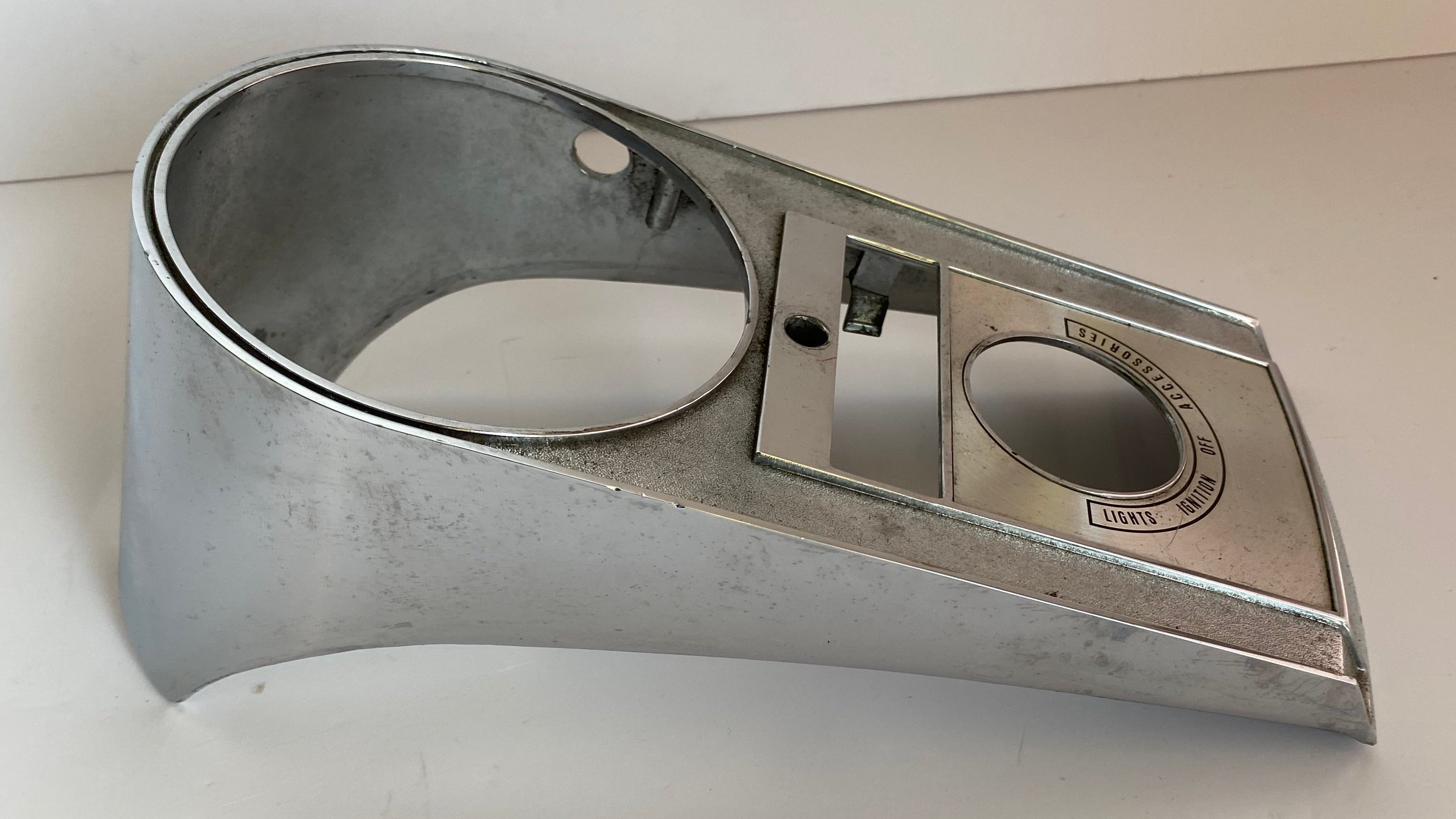 Console centrale dash compteur Softail Harley Davidson REF OEM 71241-77
