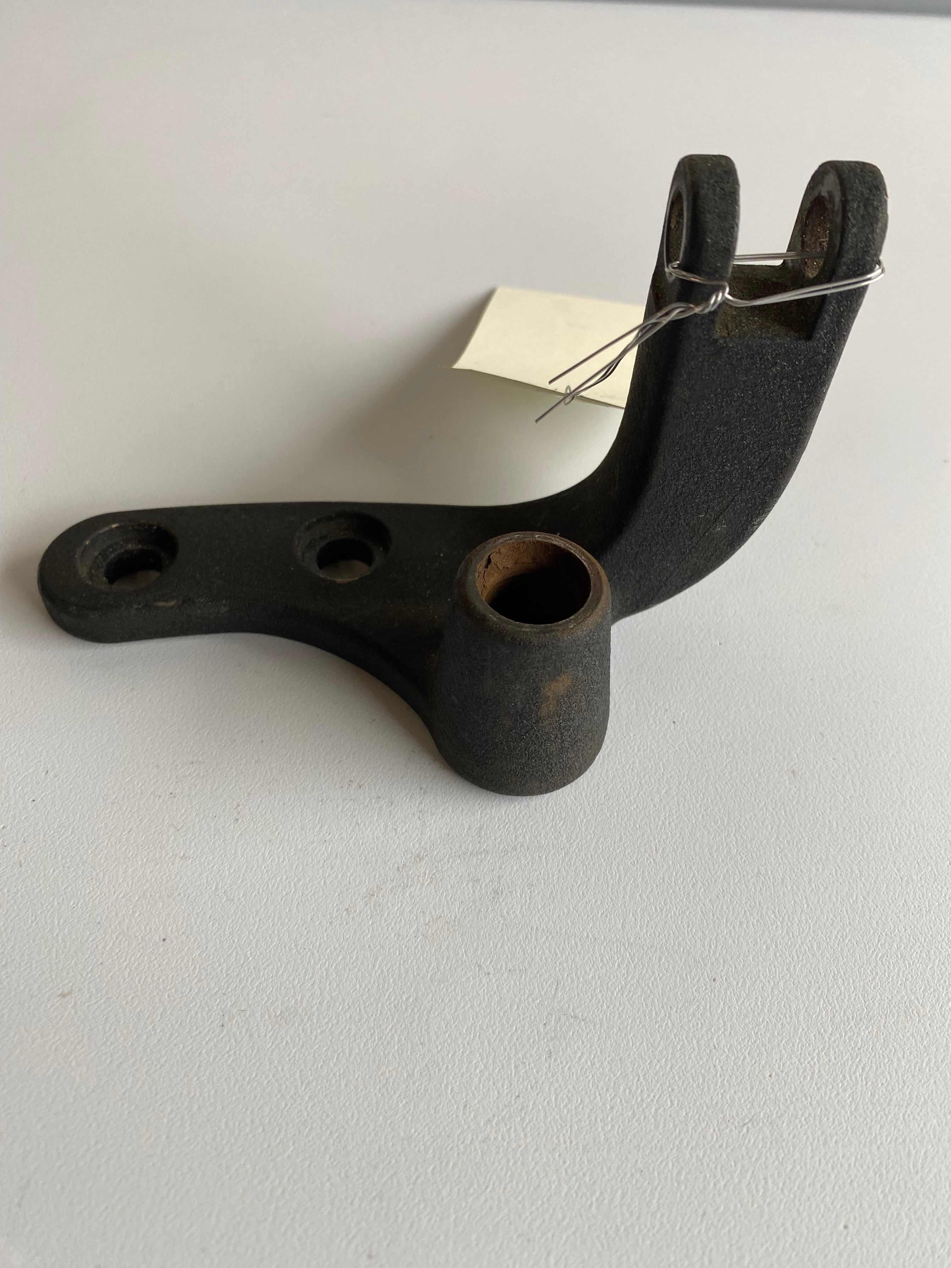 Harley Davidson left rider footrest support OEM REF: 33693-03