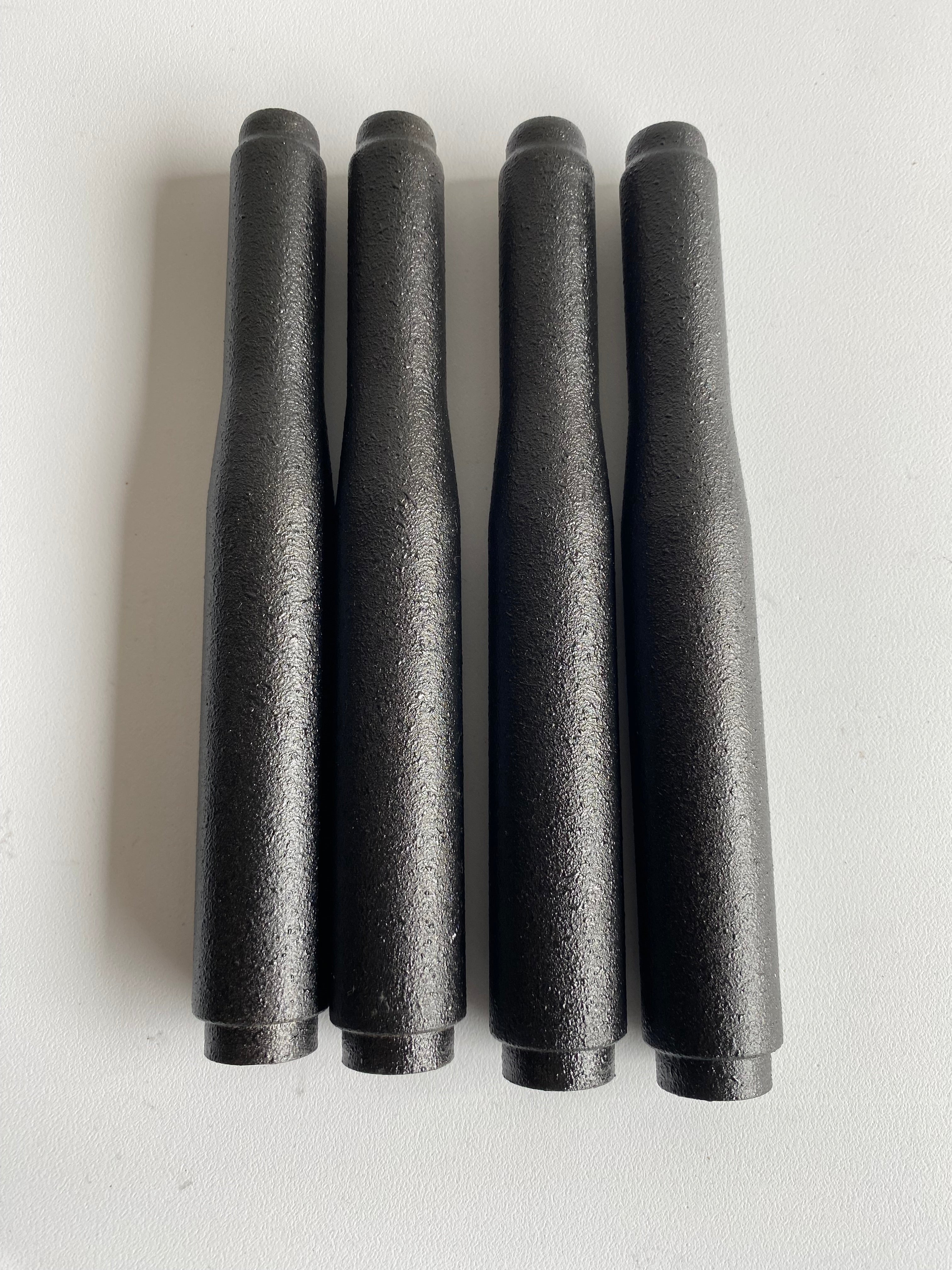 Jeu de 4 colonnettes noires Harley Davidson REF OEM : 17900083