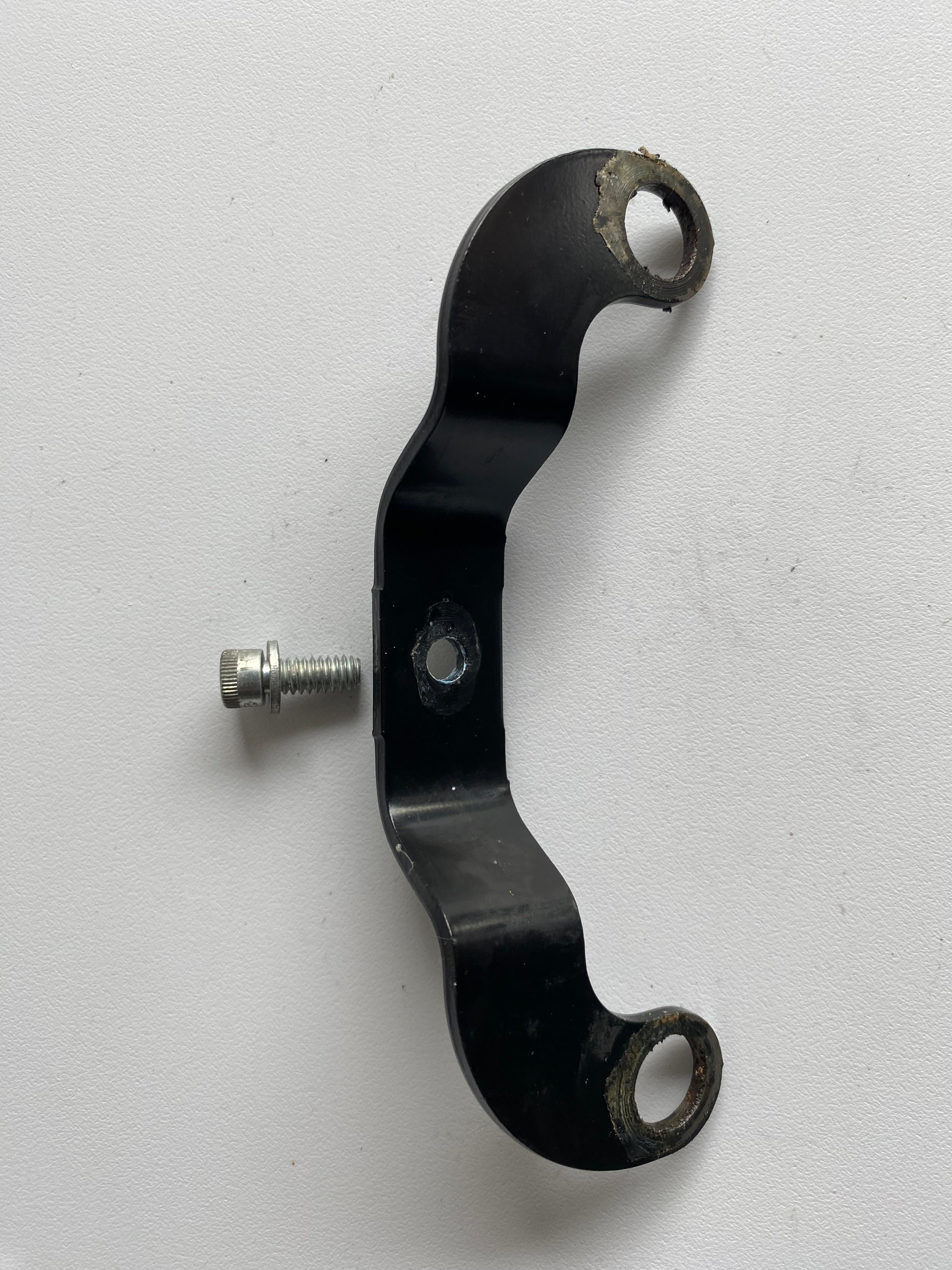Harley Davidson black injection body support OEM REF: 16361-07
