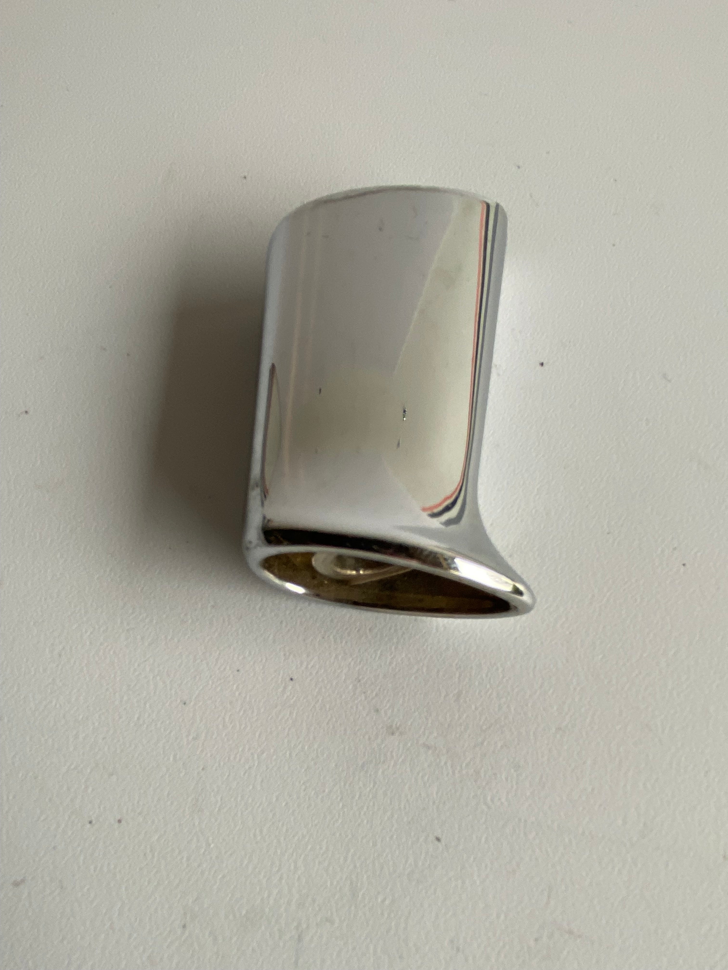 Harley Davidson Chrome Rear Turn Signal Bracket OEM REF: 68480-02