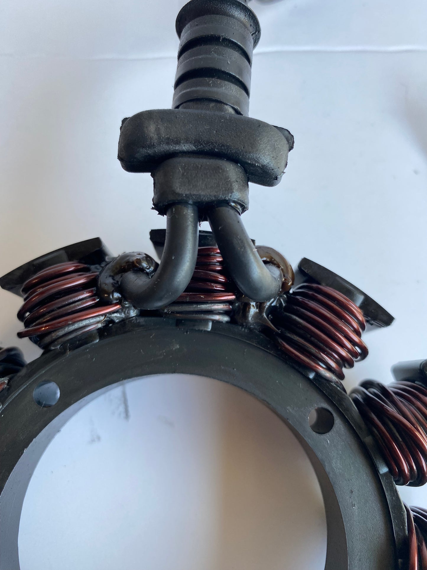 Stator Dyna & Softail Harley Davidson REF OEM 29951-99A