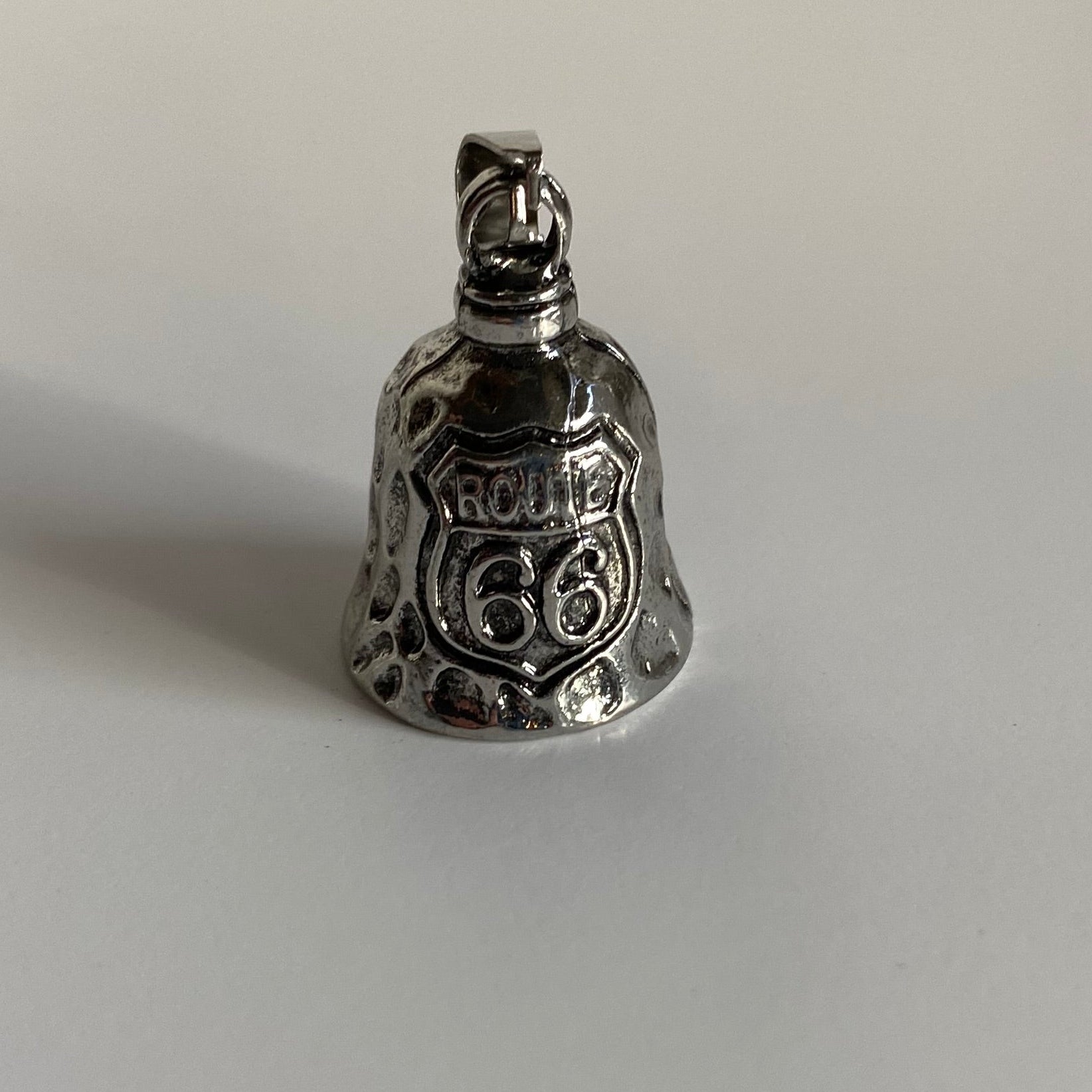 Clochette de moto Route 66 / porte bonheur / amulette / Harley Davidson