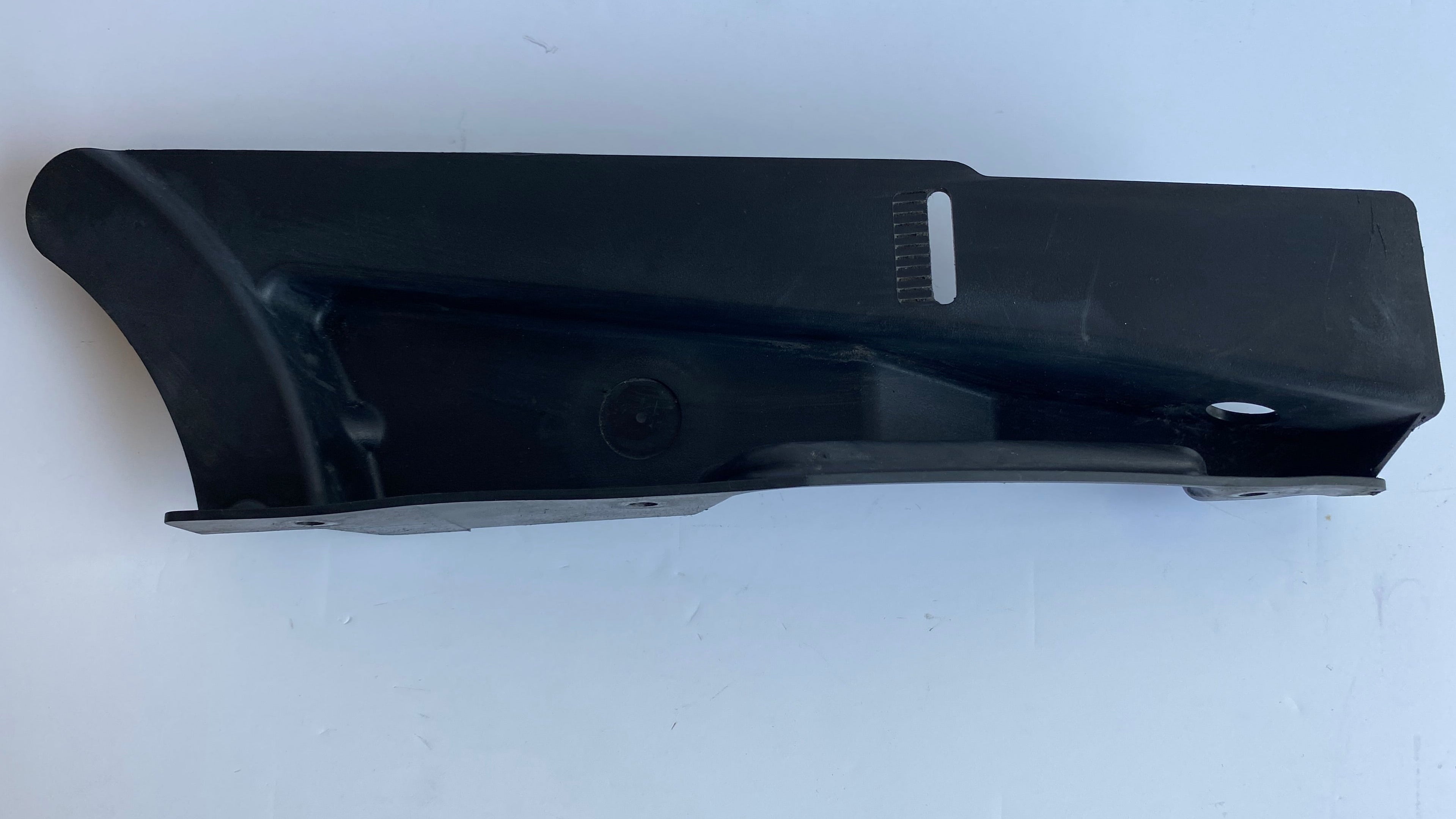 Cache courroie secondaire inférieur Dyna Harley Davidson REF OEM 60356-00