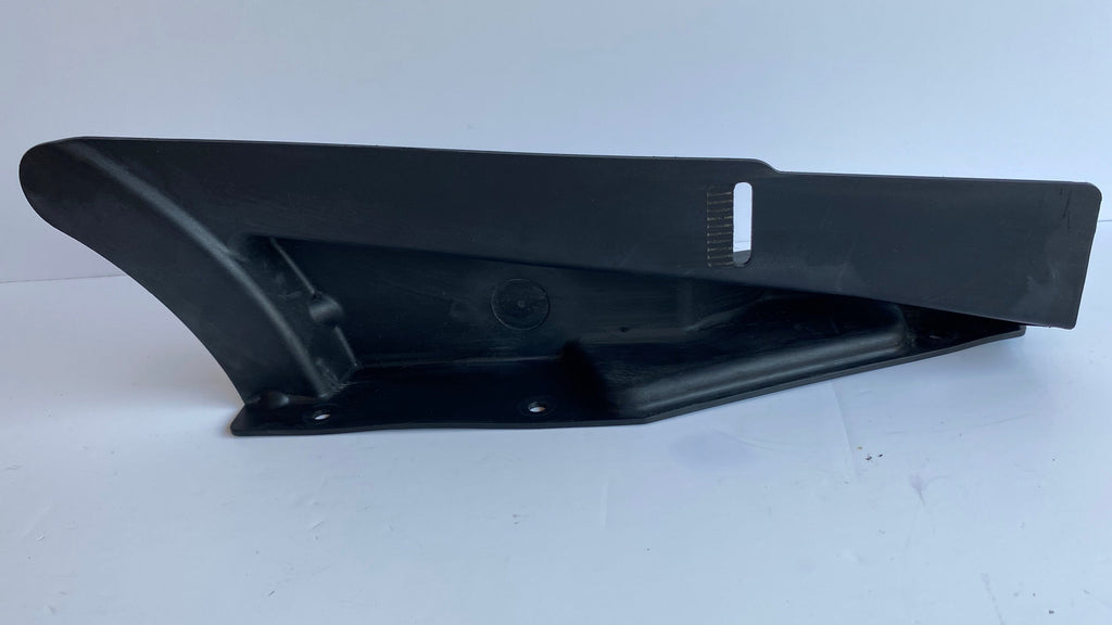 Cache courroie secondaire inférieur Dyna Harley Davidson REF OEM 60356-00