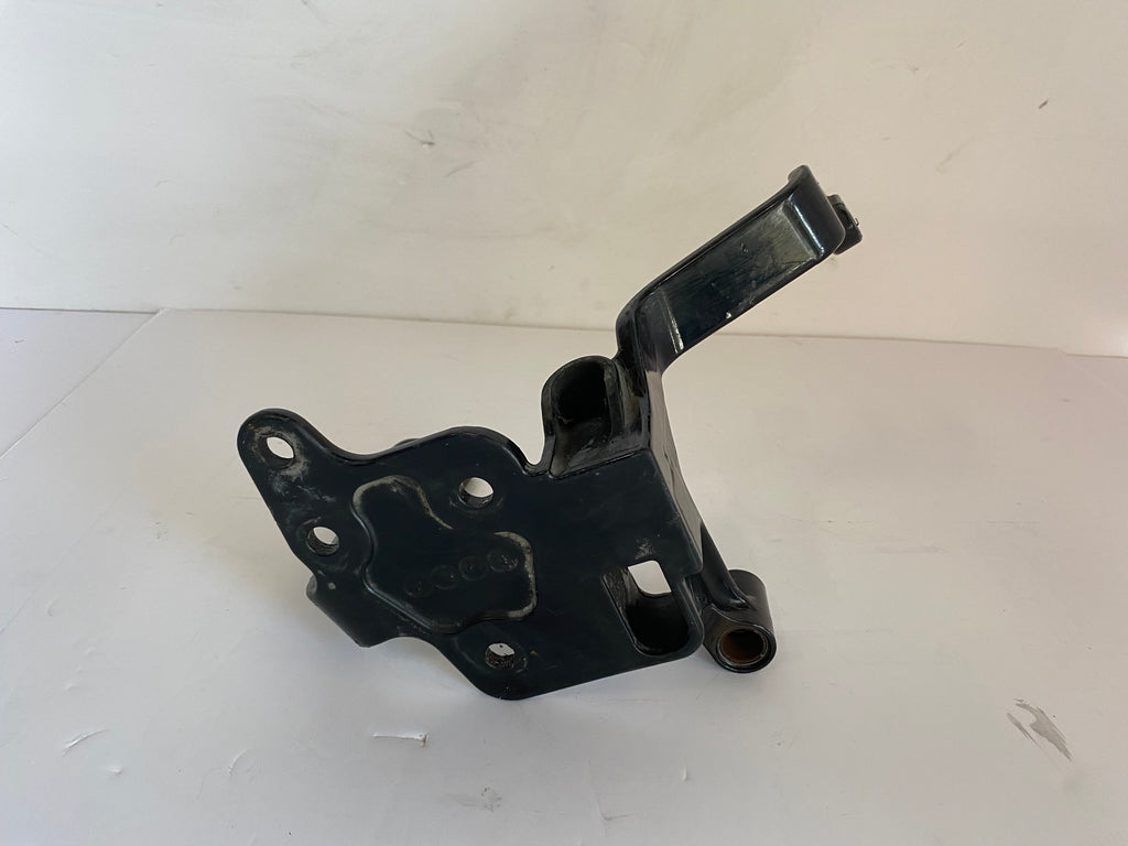 Support commande au pied pilote gauche Softail Harley Davidson REF OEM 33630-00A