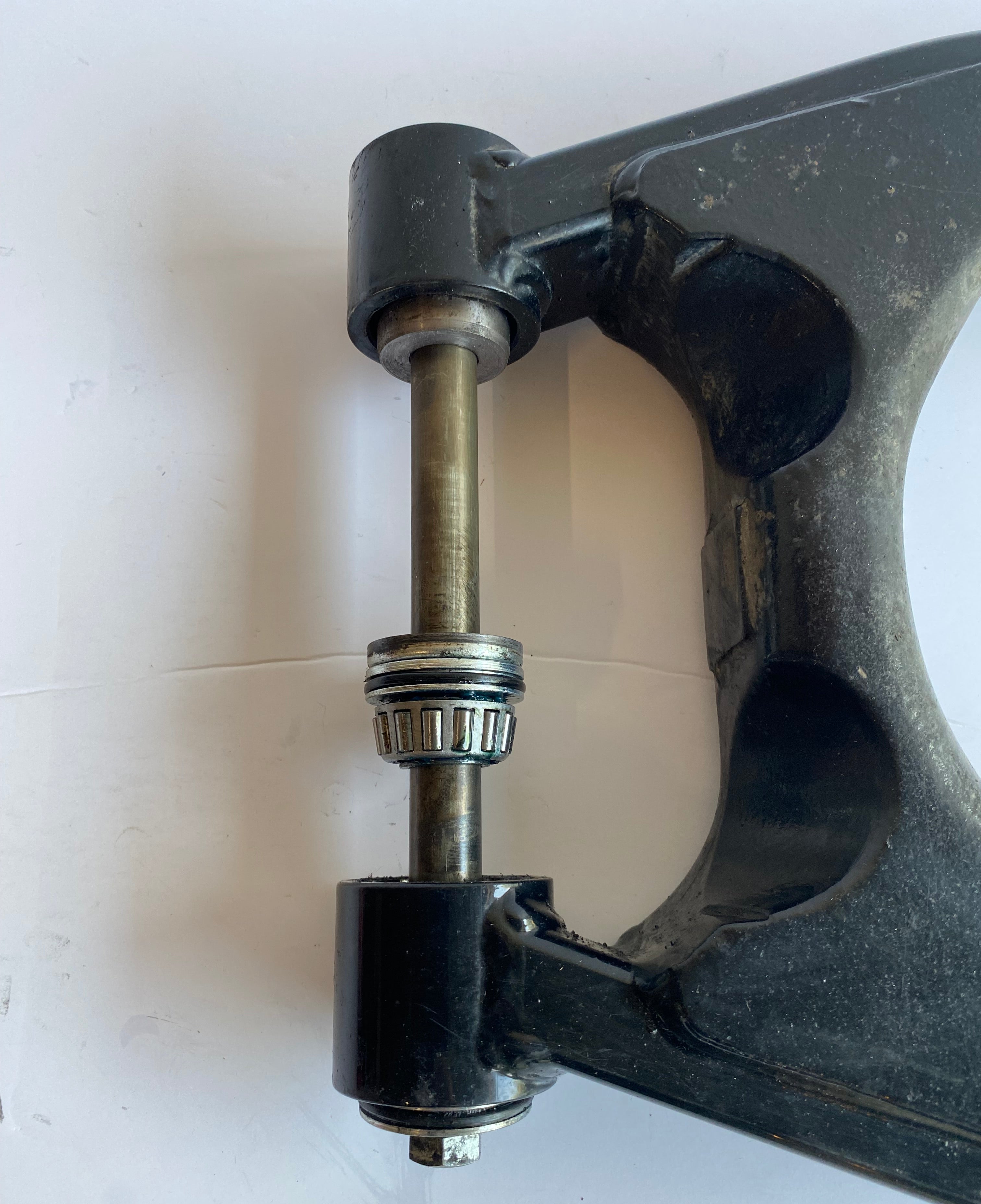 Bras oscillant Dyna Harley Davidson REF OEM 47820-00A