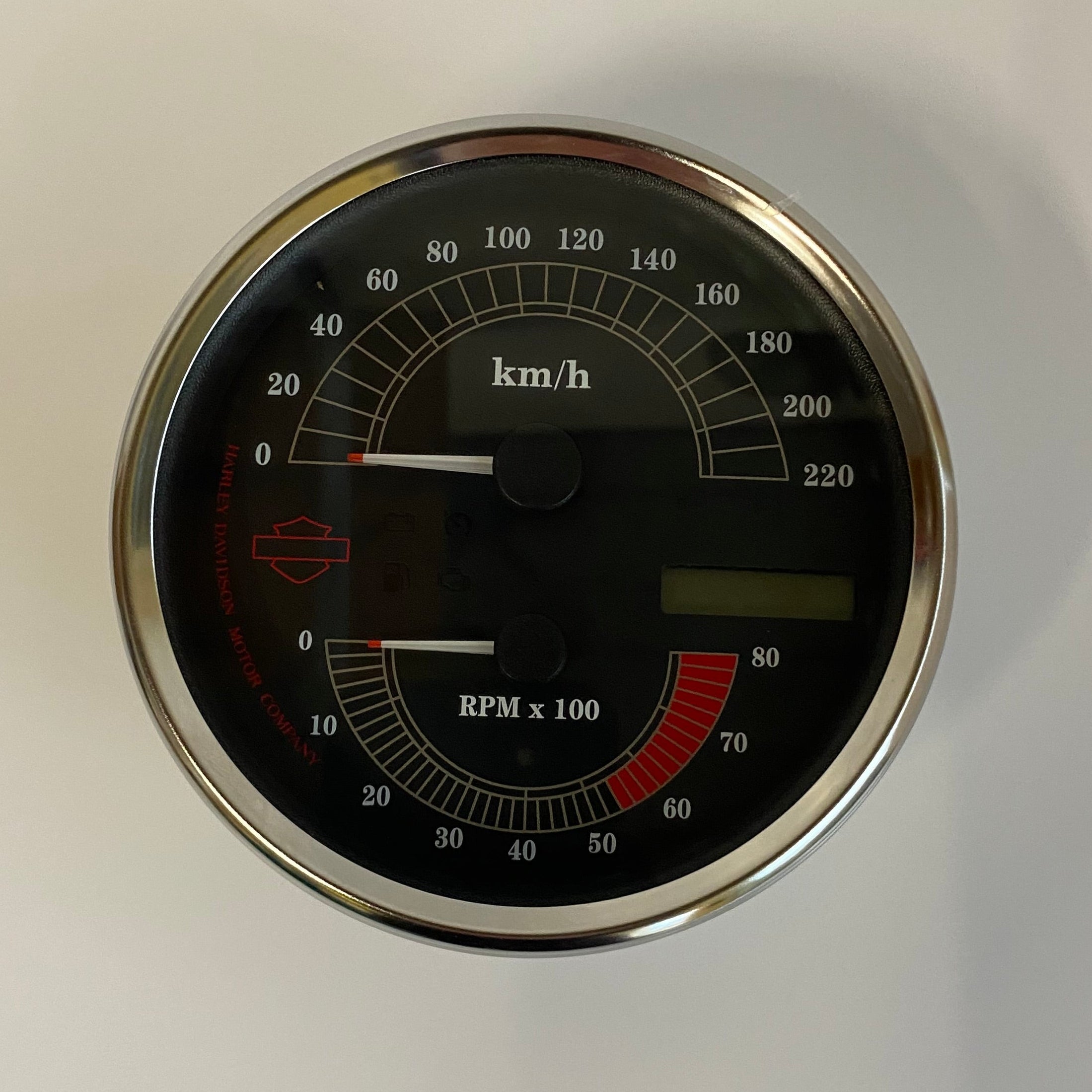 Combo Compteur de vitesses - compte-tours KM/H 5 pouces Harley Davidson REF OEM 74747-08