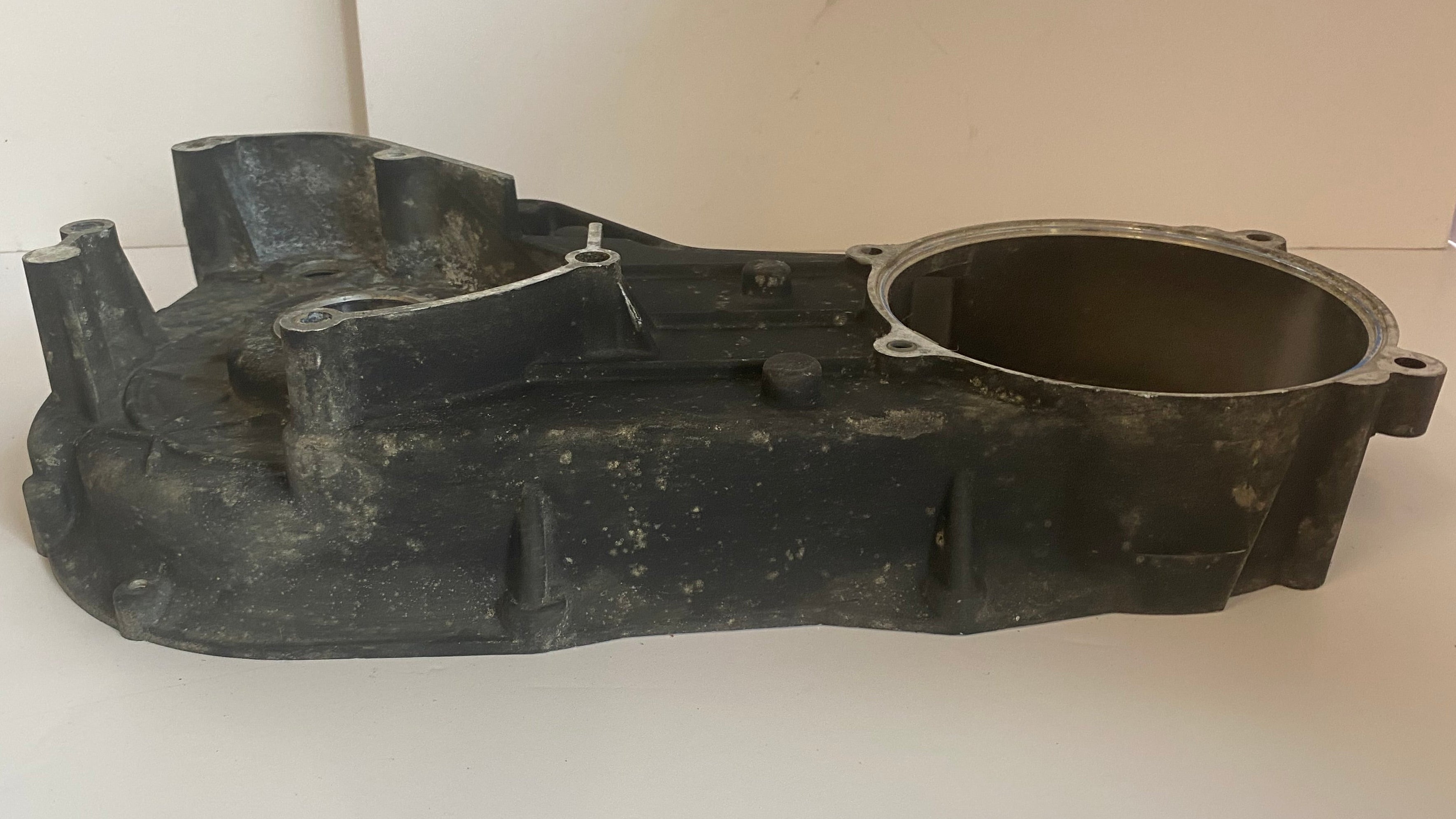 Carter primaire interne Touring Harley Davidson REF OEM 60432-01