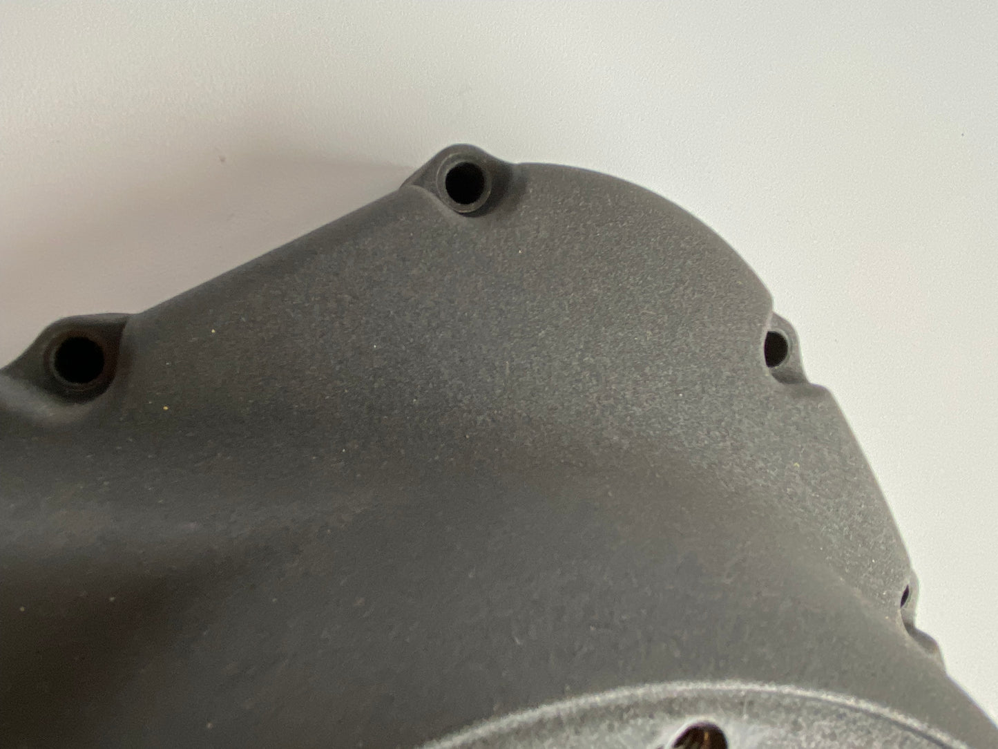 Carter primaire noir Harley Davidson REF OEM : 34951-04