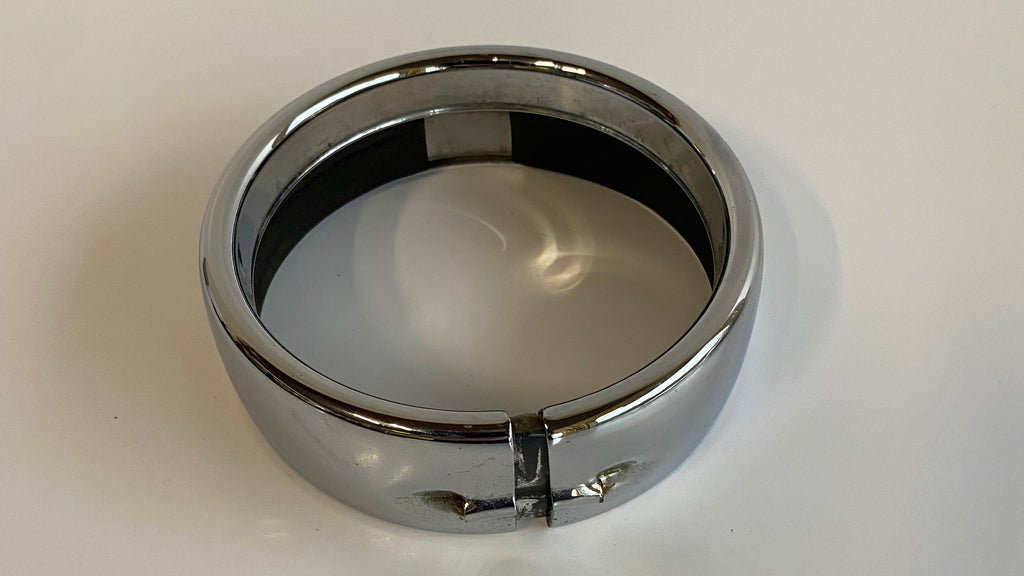 Cerclage passing lamp 4-1/2 pouces French style Harley Davidson 69627-99