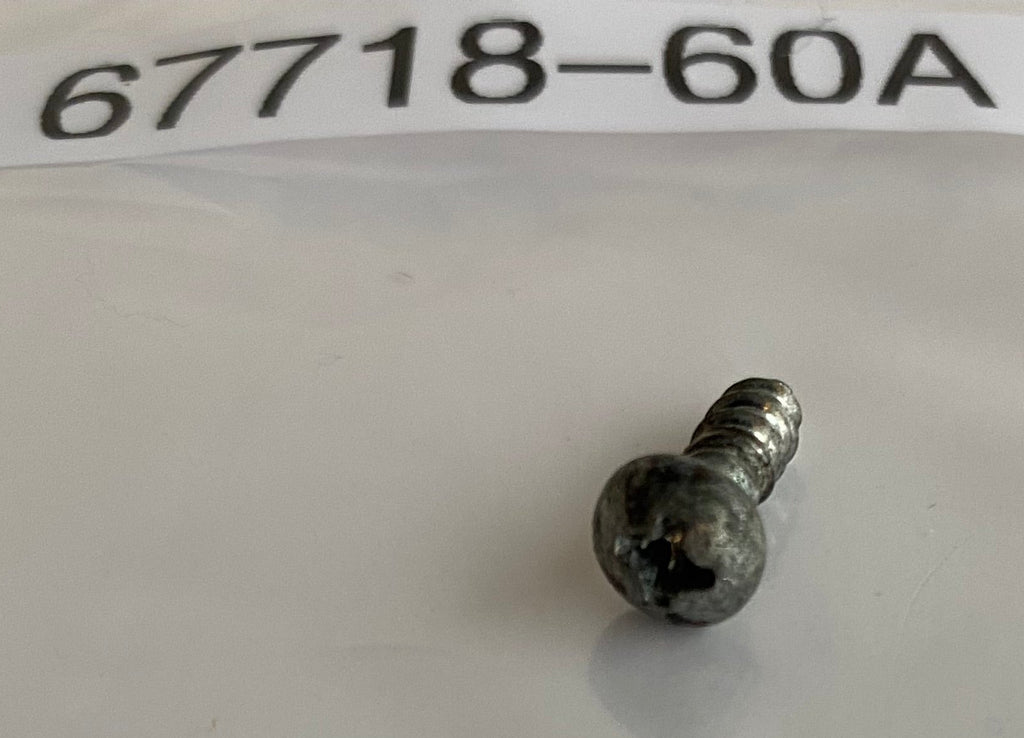 Vis de cerclage de phare Harley Davidson REF OEM 67718-60A