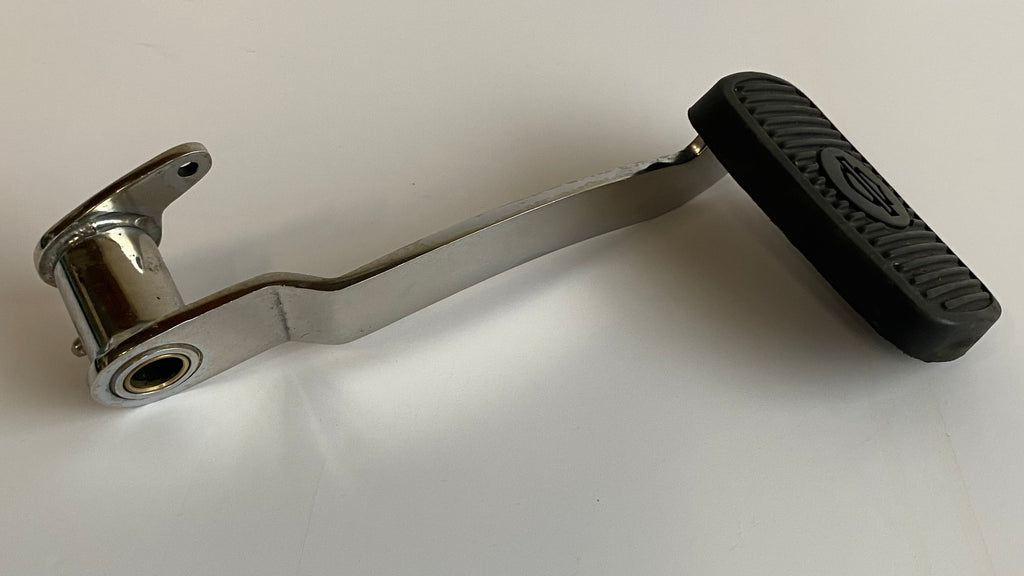 Pédale de frein arrière Touring & Softail Harley Davidson REF OEM 42407-87C