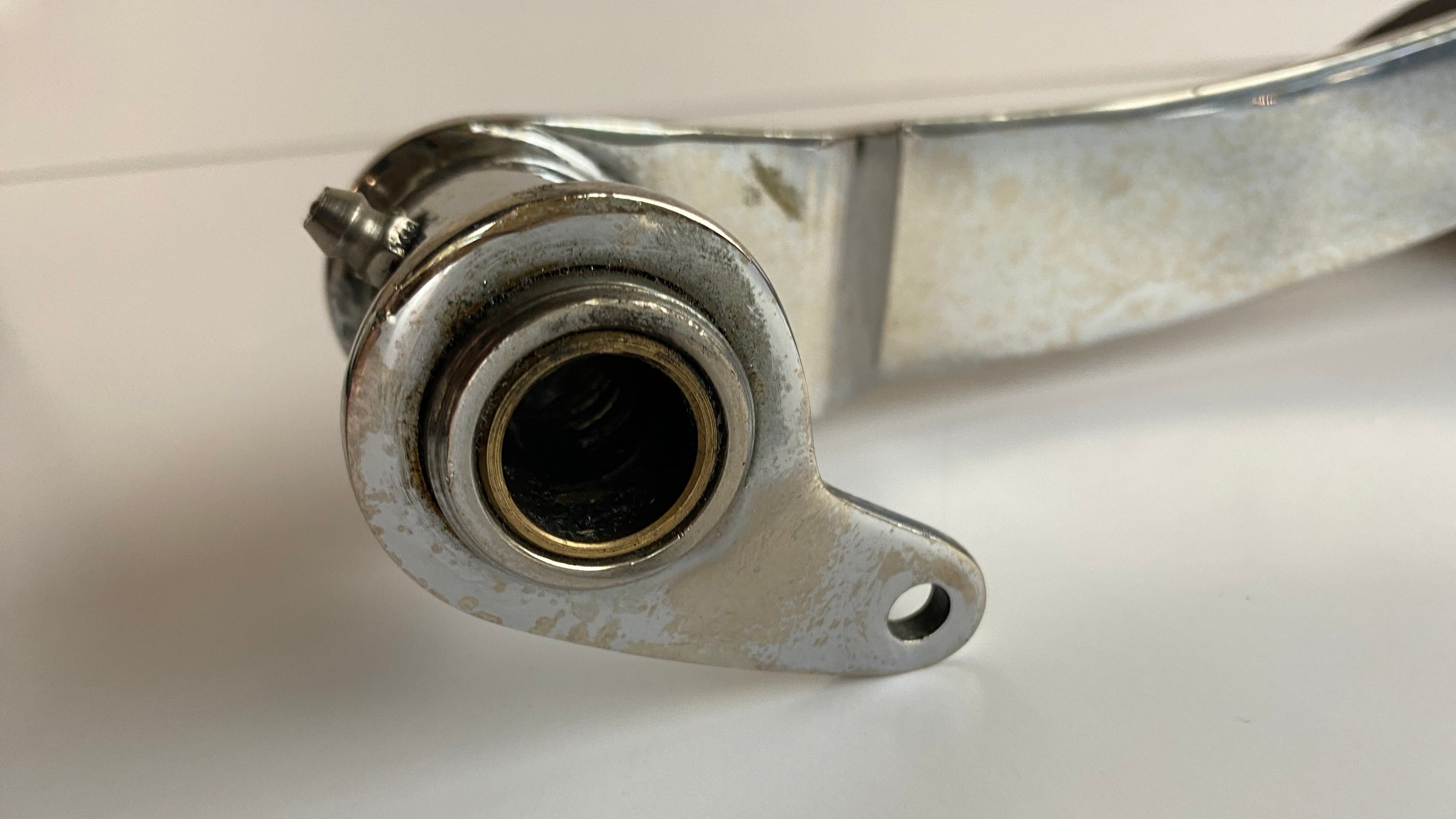 Pédale de frein arrière Touring & Softail Harley Davidson REF OEM 42407-87C