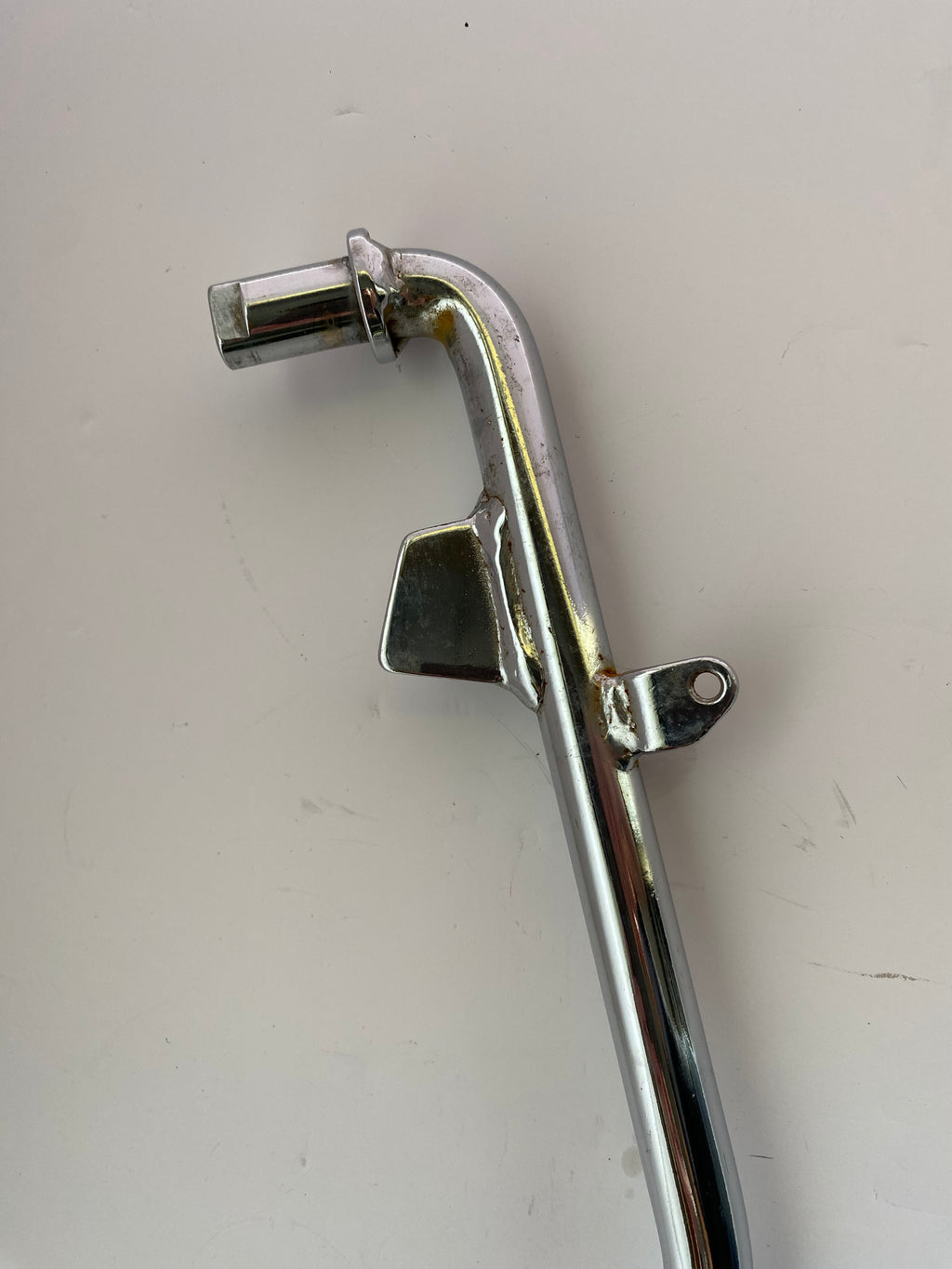Béquille chromée Dyna Harley Davidson REF OEM 49704-90H