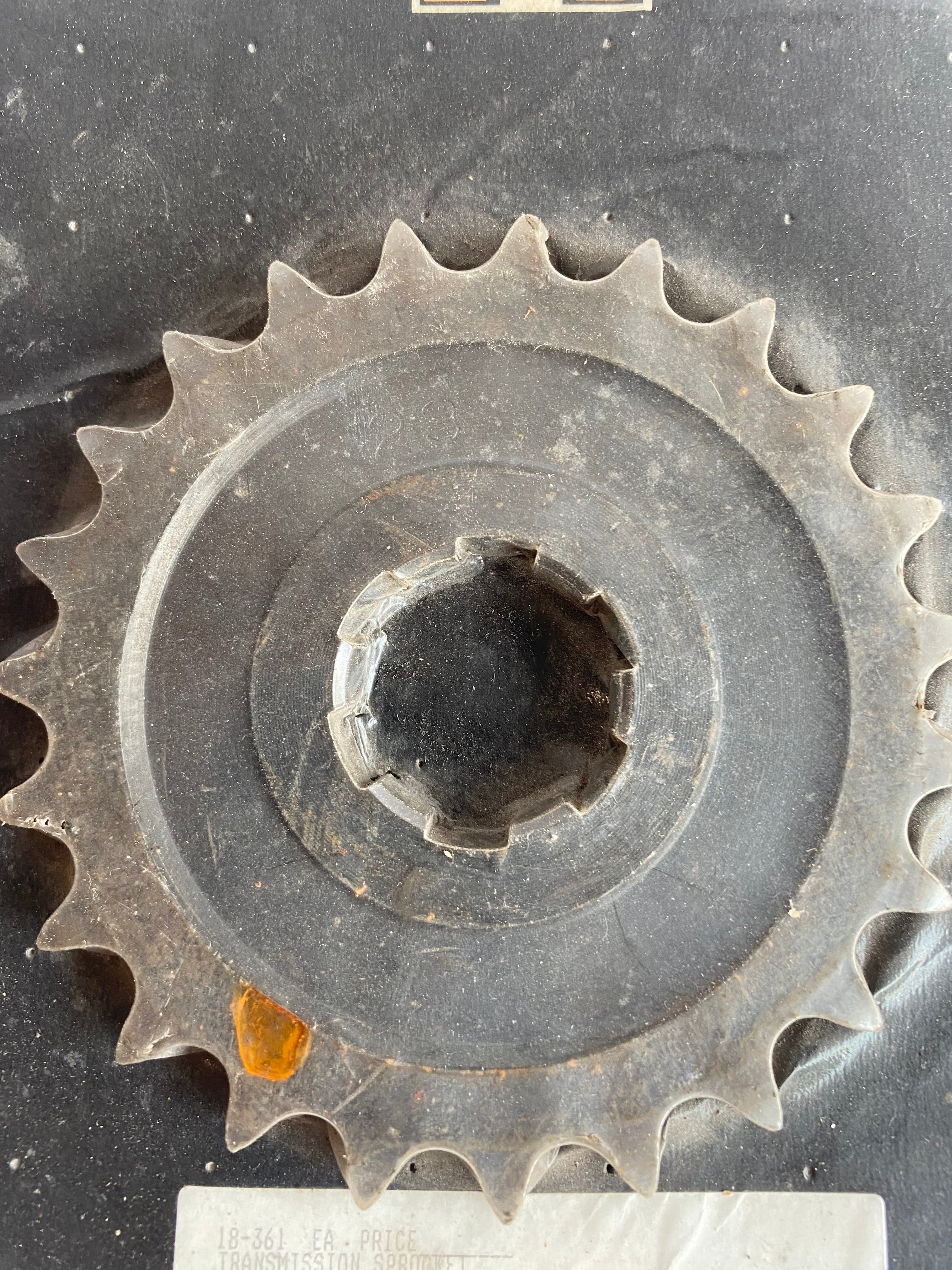 Pignon 23 dents Panhead / Shovelhead Harley Davidson REF OEM 35212-73