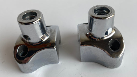 Jeu de risers chromés inférieur Harley Davidson REF OEM 56122-77 & 56124-77