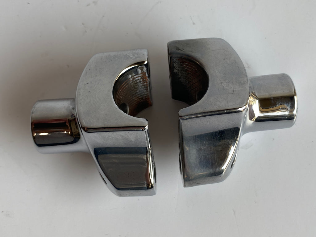 Harley Davidson Lower Chrome Riser Set REF OEM 56122-77 &amp; 56124-77