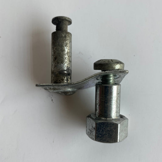 Ancrage de ressort de béquille Dyna Harley Davidson REF OEM 47318-98