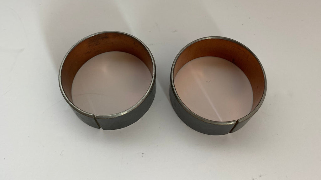 Jeu de 2 bagues guidage inférieur tube de fourche 41mm Harley Davidson REF OEM 45866-84