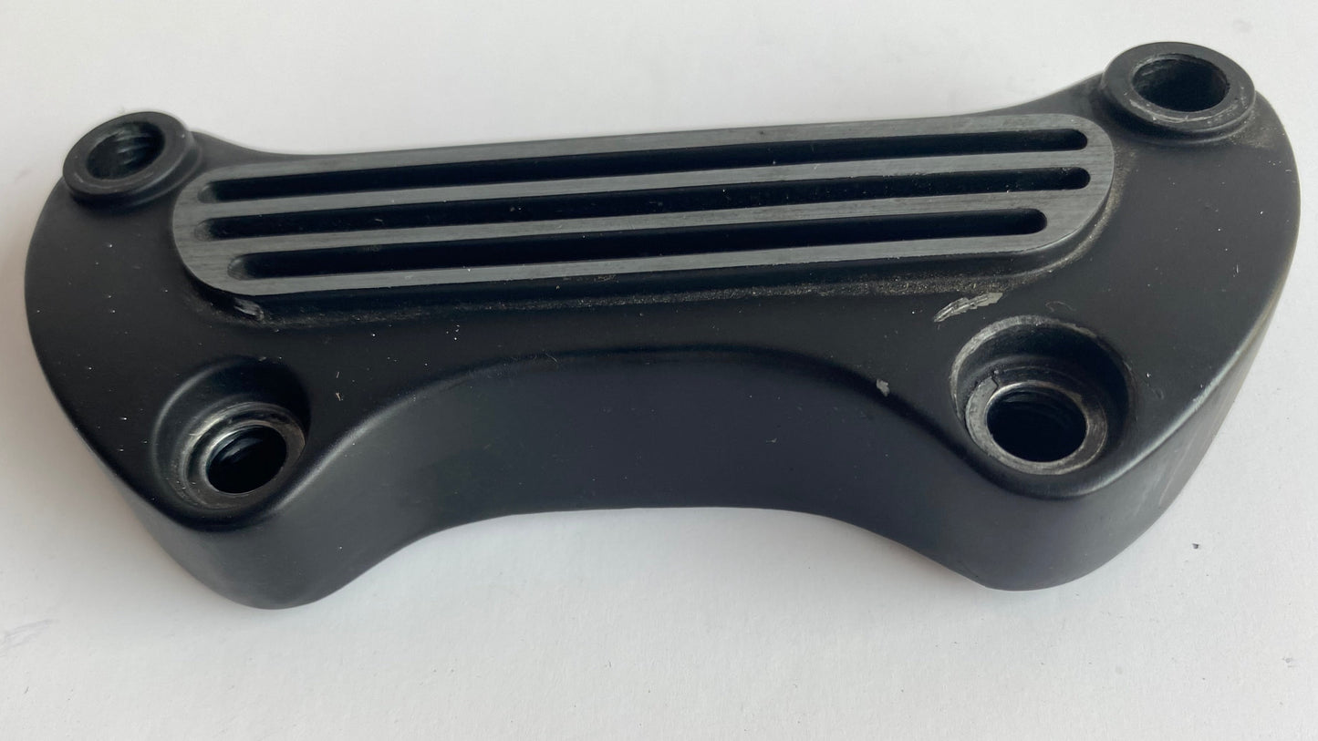 Riser supérieur Dyna et Sportster Harley Davidson REF OEM 56115-95