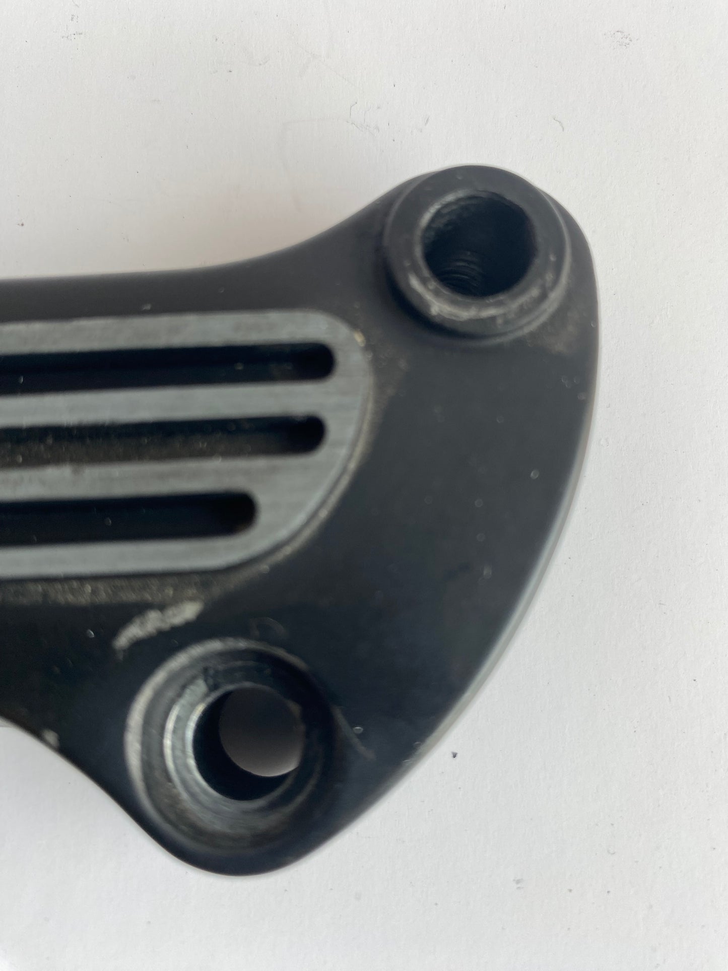 Riser supérieur Dyna et Sportster Harley Davidson REF OEM 56115-95