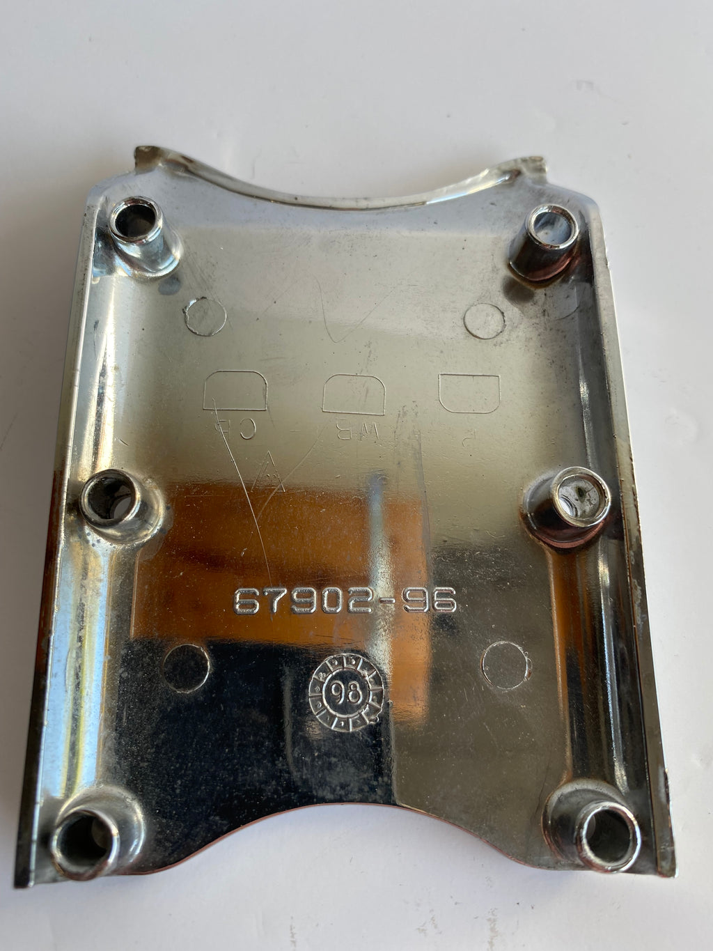 Cache risers arrière chromé Harley Davidson REF OEM  : 67902-96