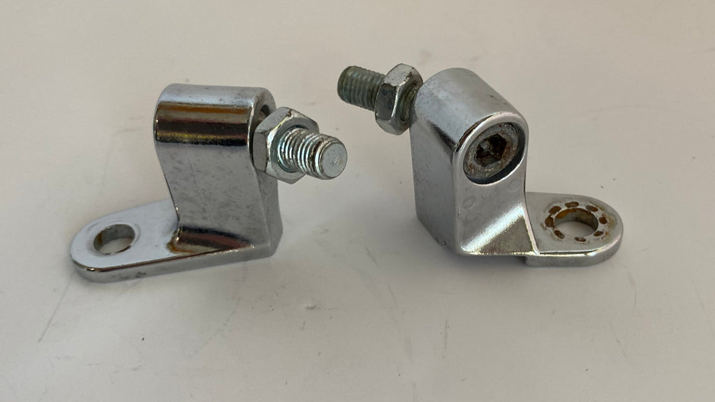 Jeu de supports de clignotants avants