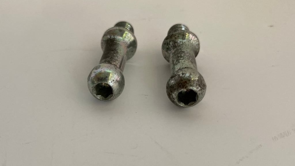 jeu de 2 tiges rotules de clignotants avants Harley Davidson REF OEM 68265-04