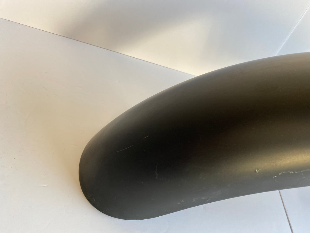 Harley Davidson black design front mudguard REF DRAG: 1401-0586