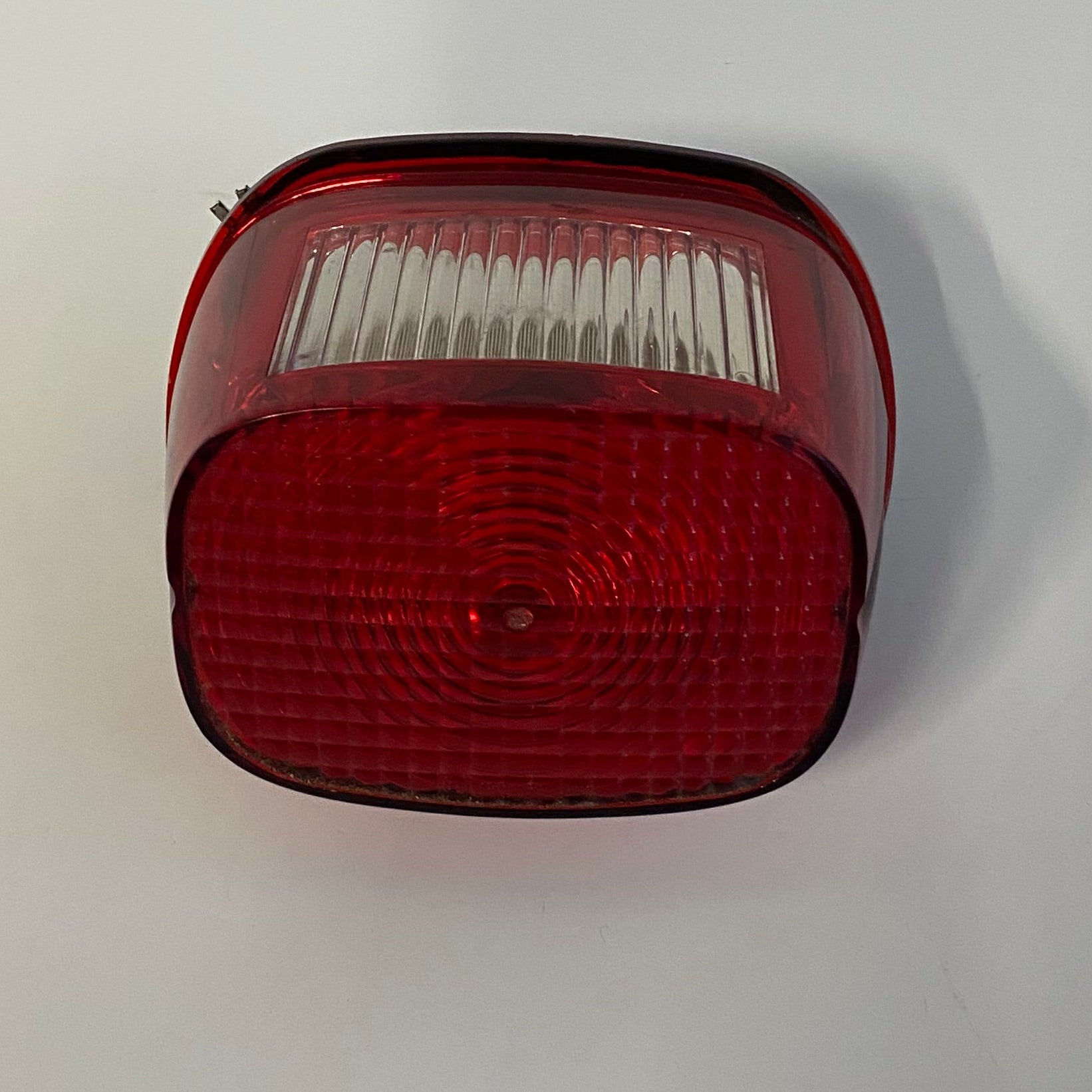 Harley Davidson Rücklichtglas OEM-Referenz: 68372-03