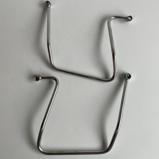 Jeu écarteurs de sacoches Dyna Harley Davidson REF Idem 90589-91D