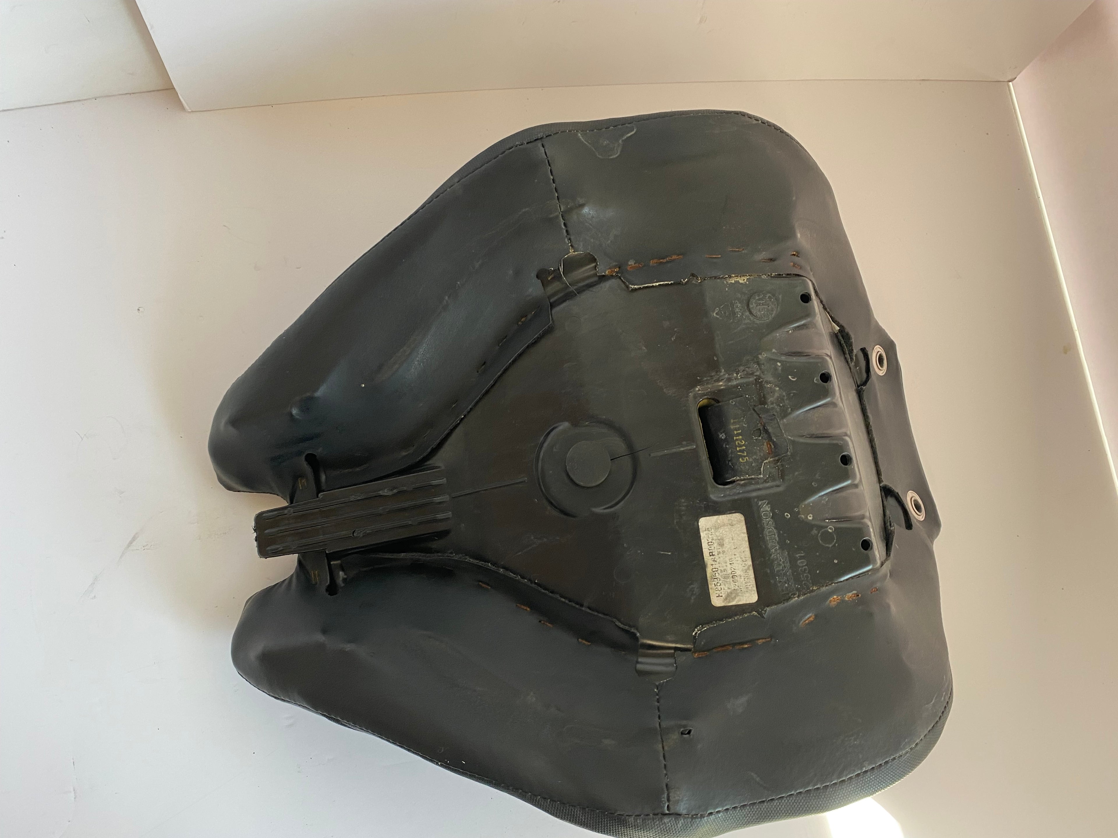 Selle solo Softail Breakout CVO Harley Davidson REF OEM 52000239