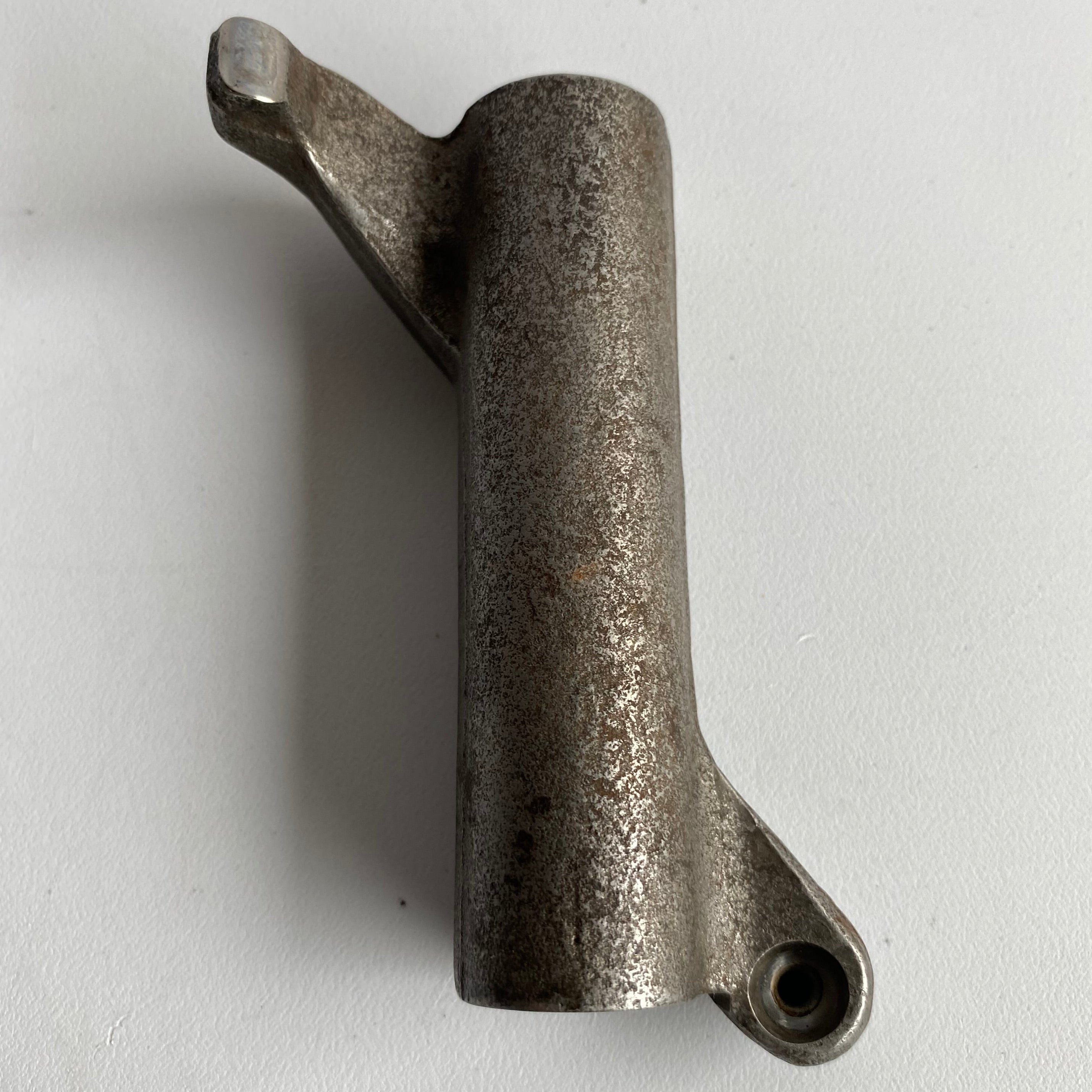 Culbuteur d'échappement avant et admission arrière Harley Davidson REF OEM 17375-83B