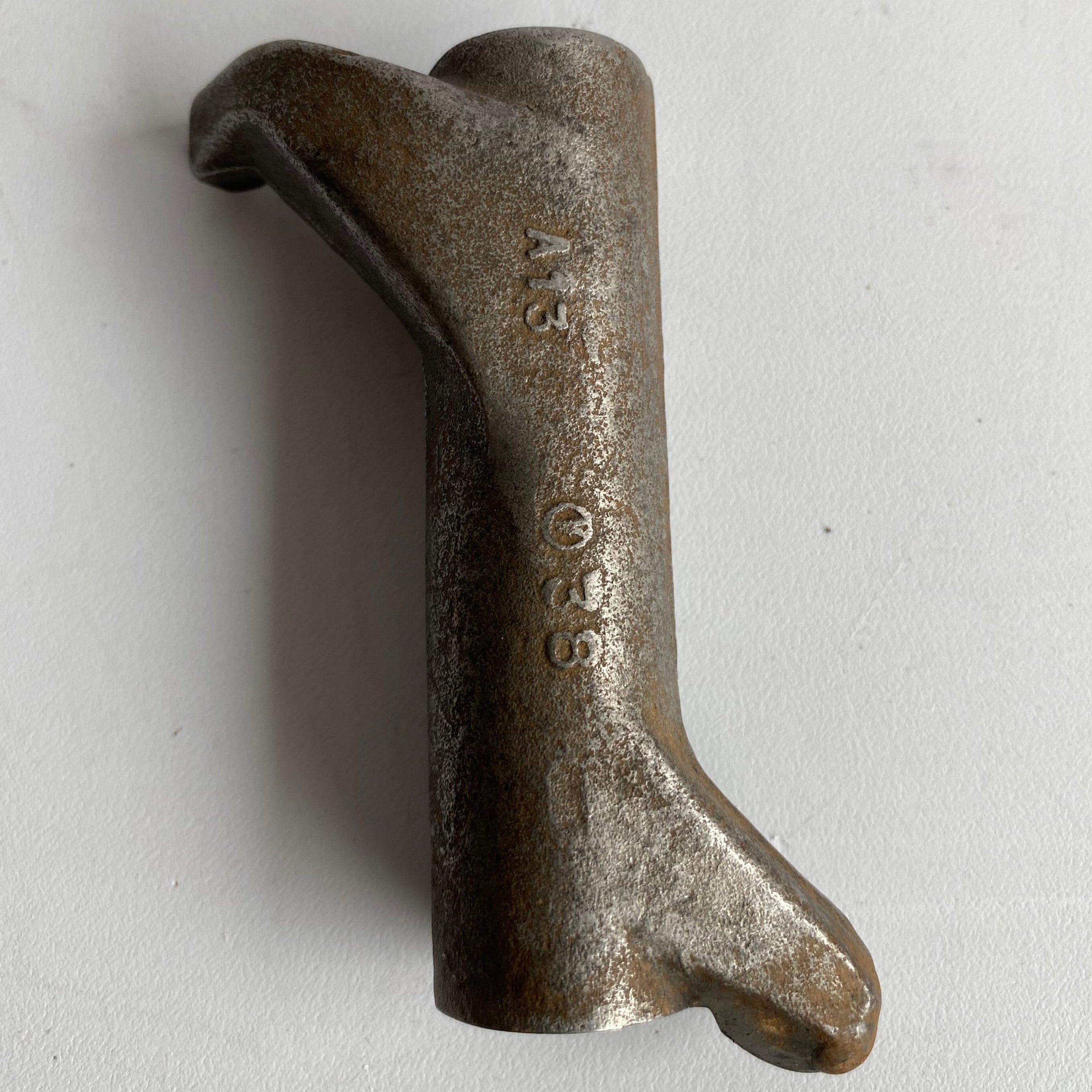 Culbuteur d'échappement arrière et admission avant Harley Davidson REF OEM 17360-83B