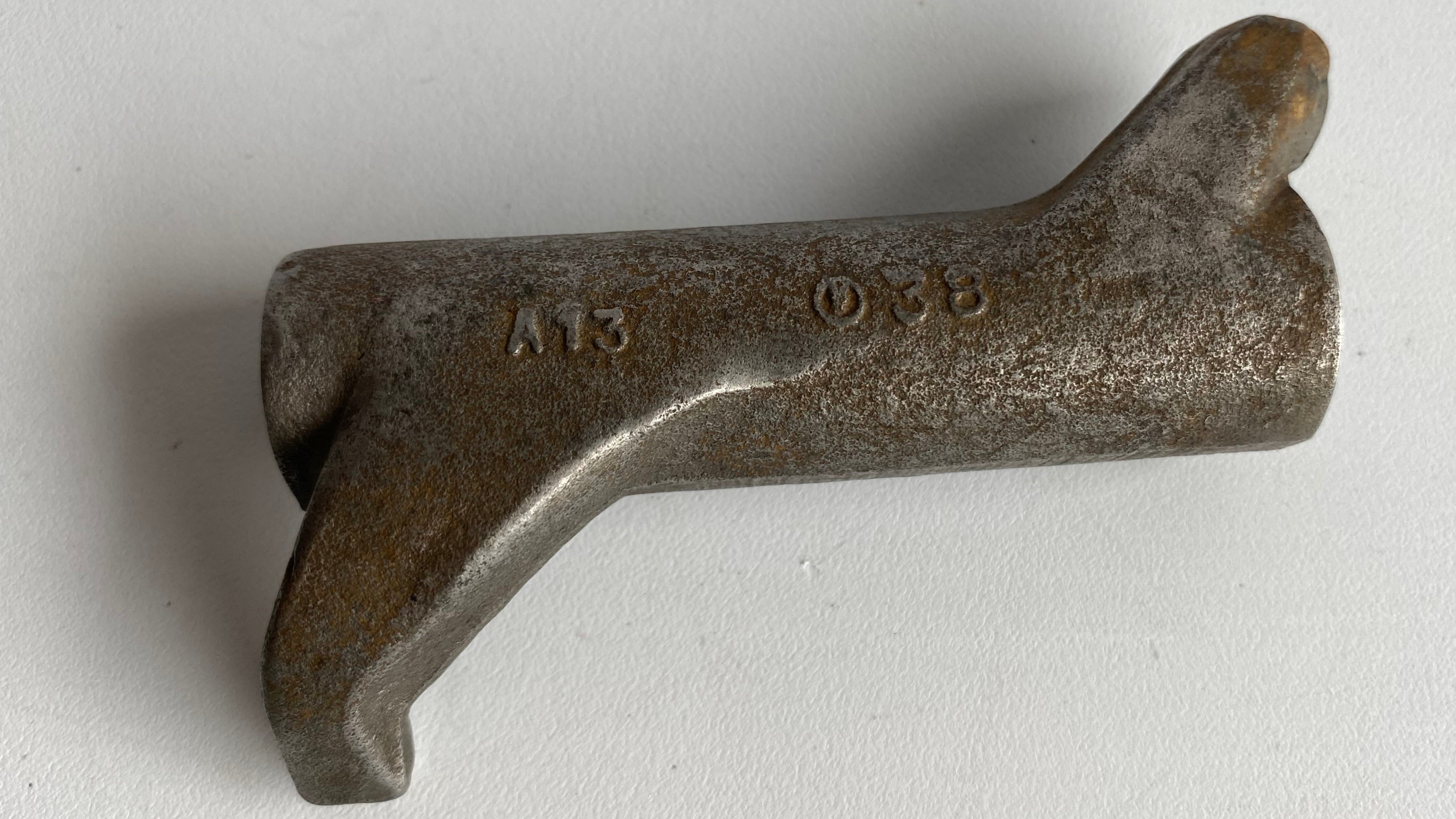 Culbuteur d'échappement arrière et admission avant Harley Davidson REF OEM 17360-83B