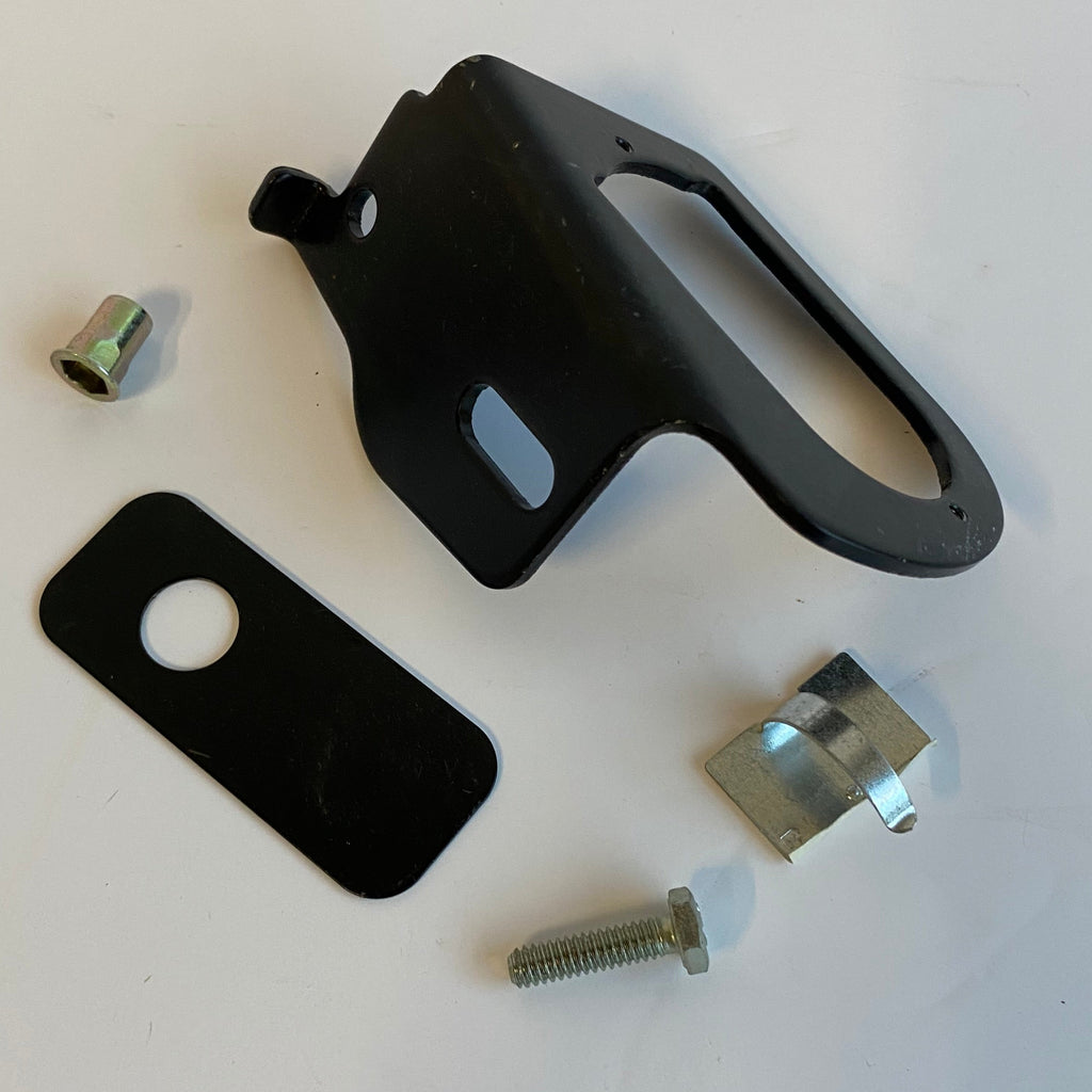 Support commande sissy bar pilote Touring Harley Davidson REF 52332-08