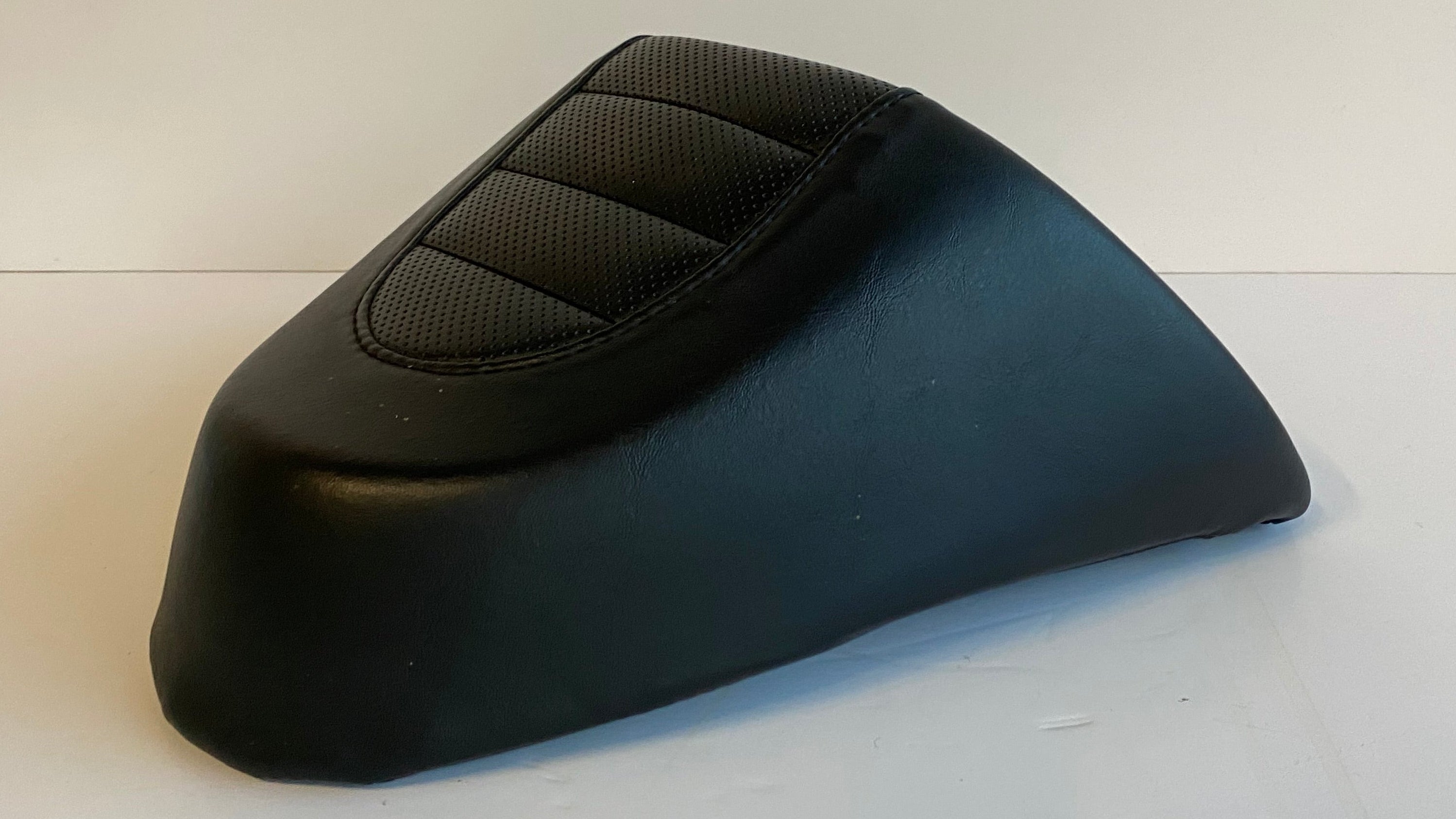 Selle passager Vrod VRSCD Night Rod 2006 Harley Davidson REF OEM 52371-06