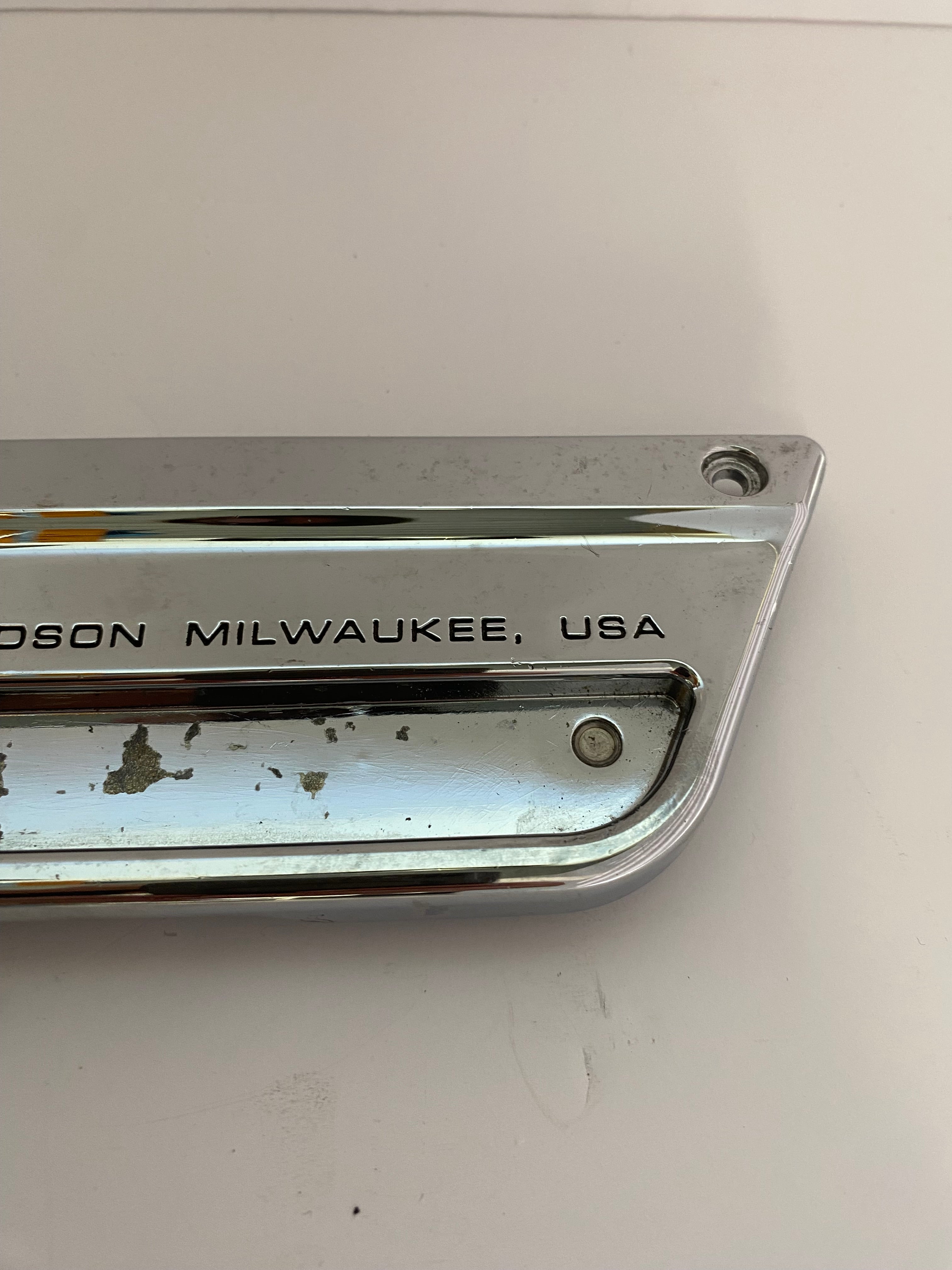 Harley Davidson Left Saddlebag Hinge Cover REF OEM 90603-93A