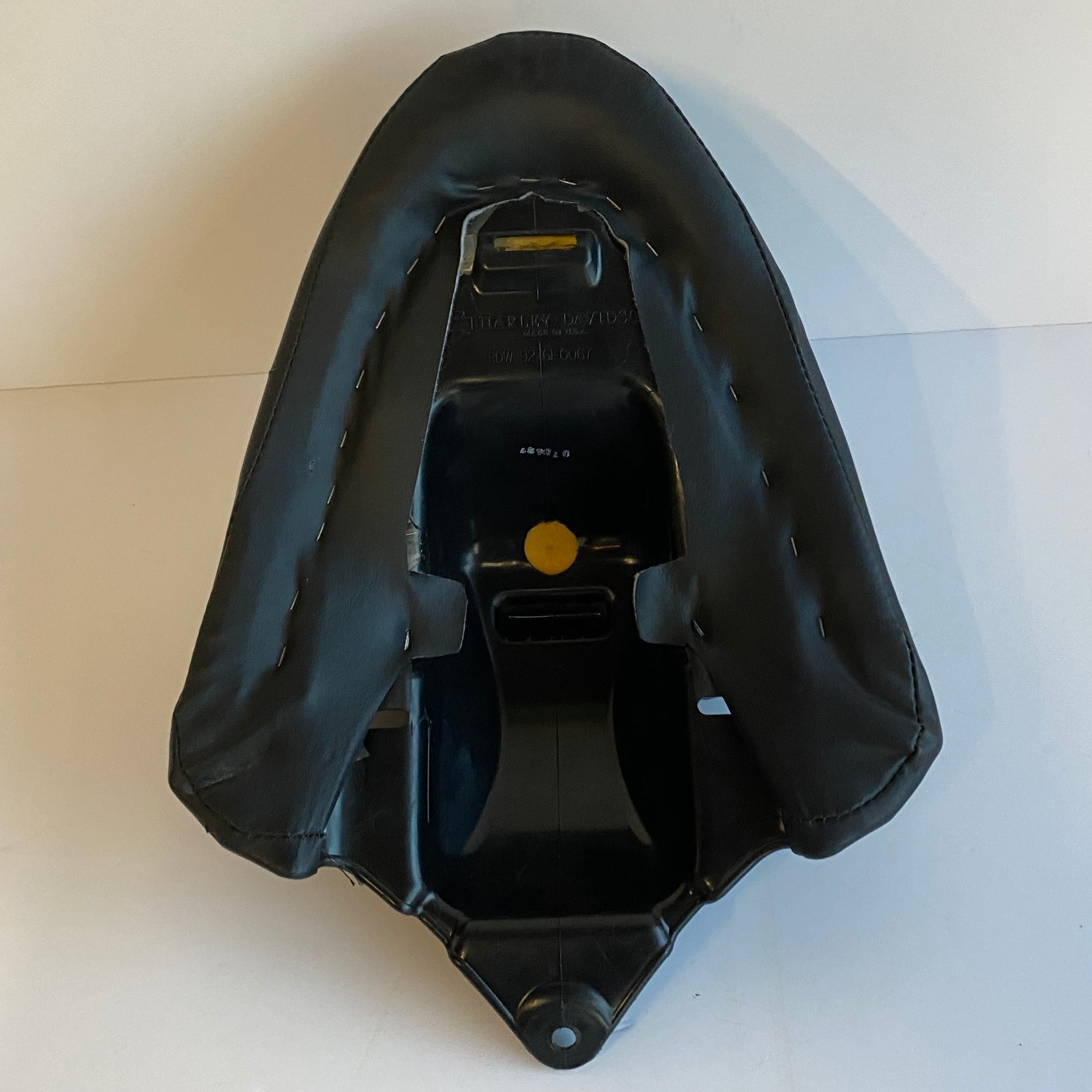 Selle passager Vrod VRSCD Night Rod 2006 Harley Davidson REF OEM 52371-06